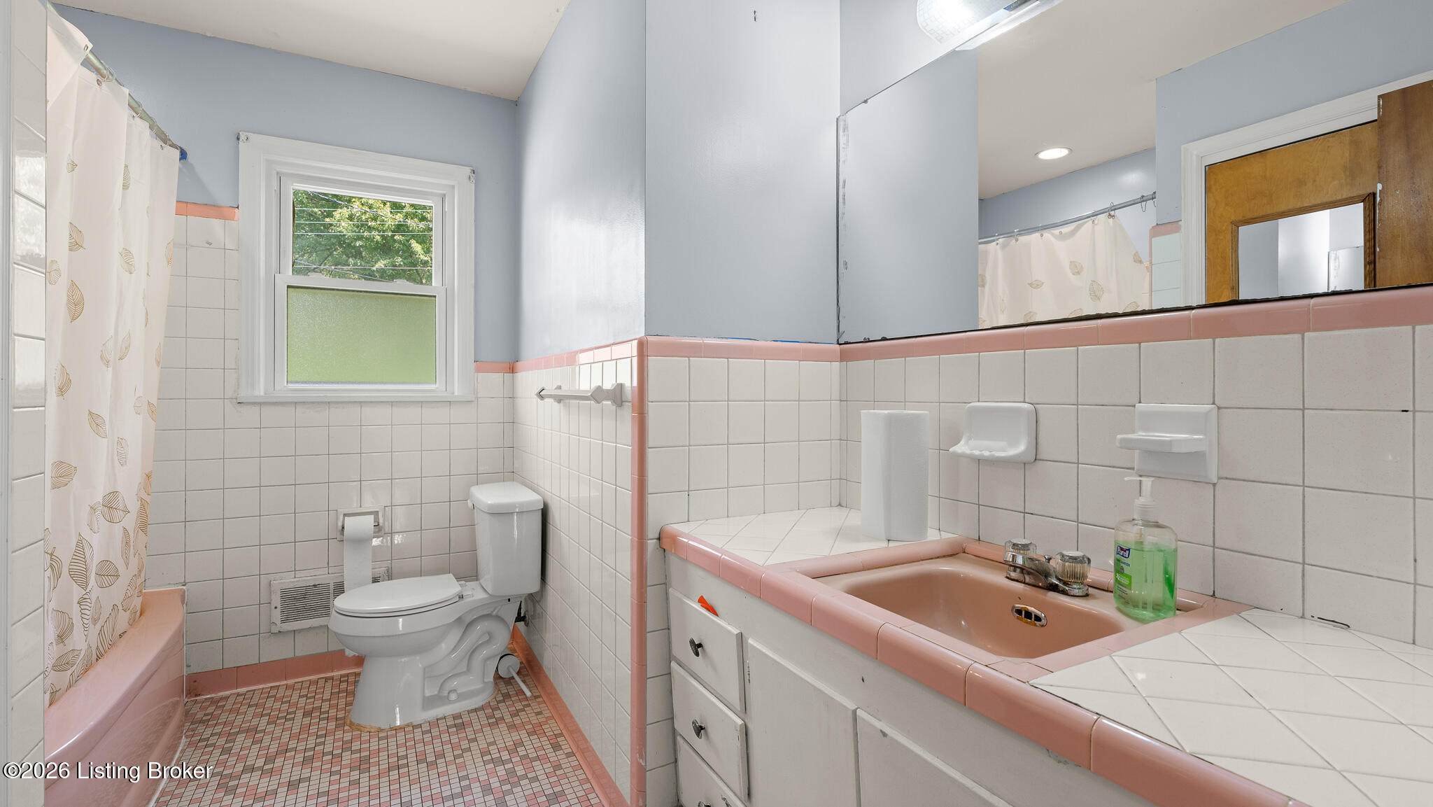 2904 Dale Ann Dr Property Photo 11