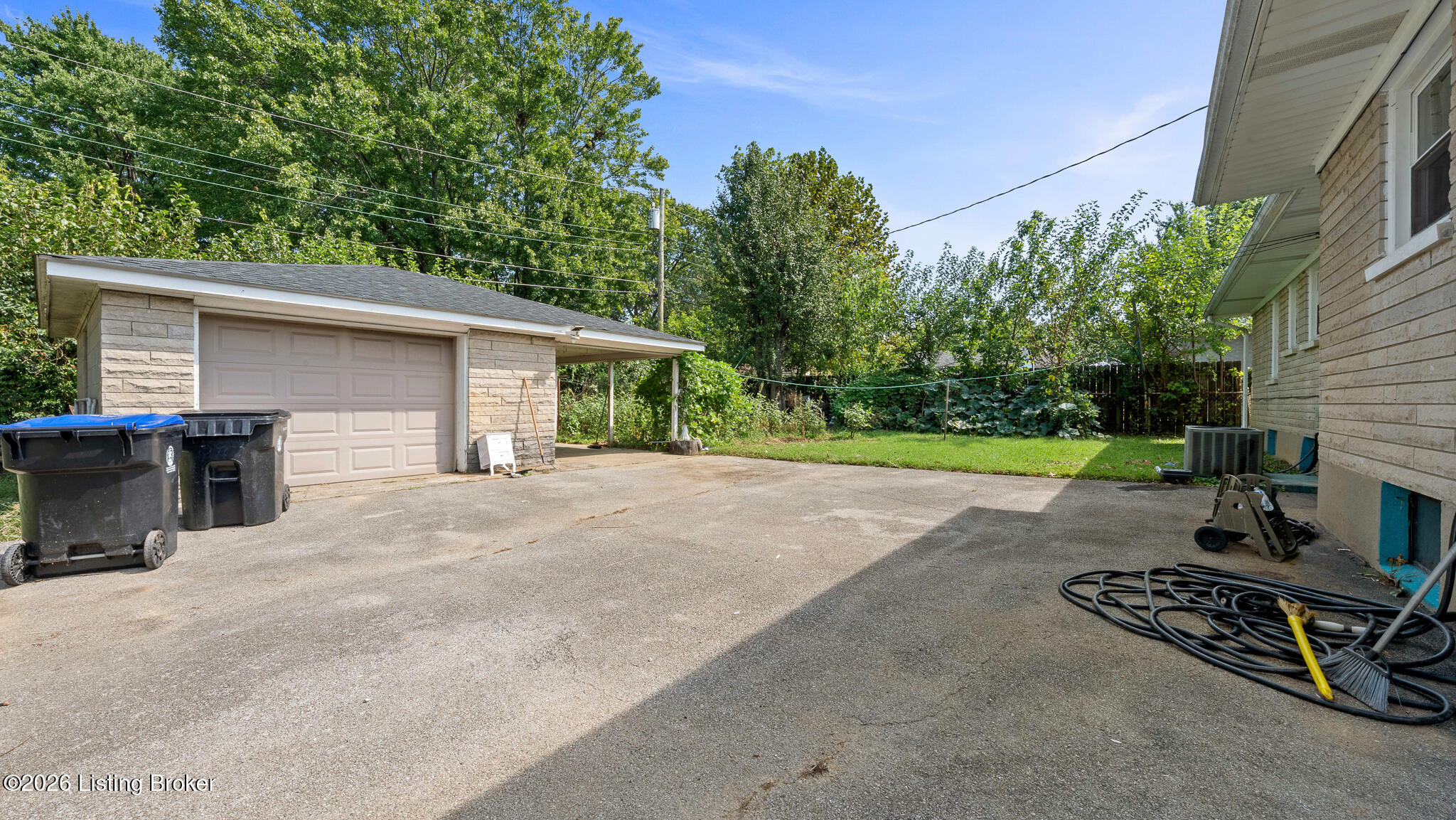 2904 Dale Ann Dr Property Photo 23