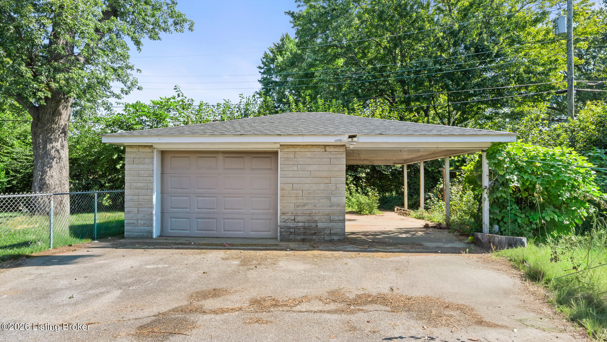 2904 Dale Ann Dr Property Photo 29