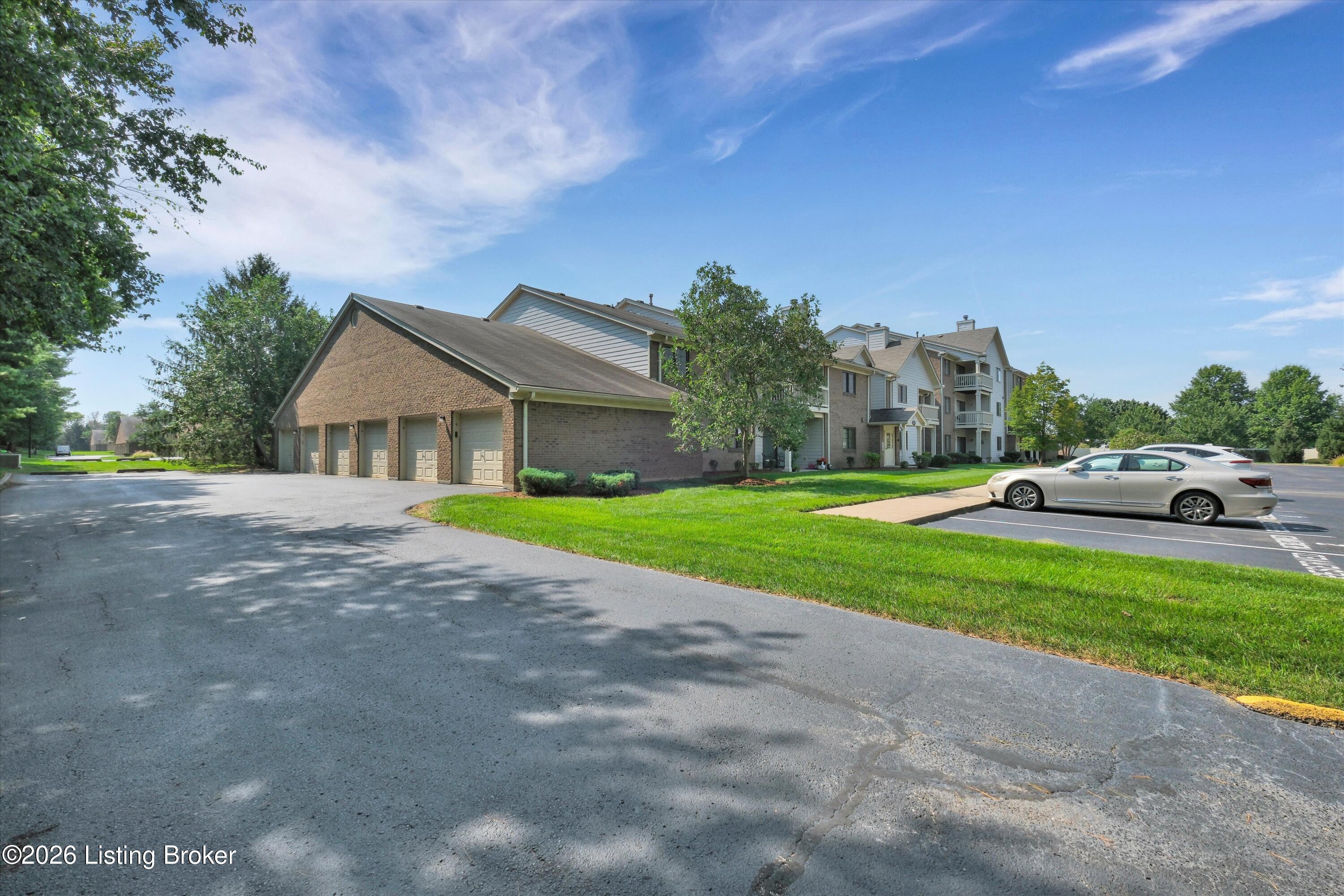 3503 Lennox View Ct 207 Property Photo 45