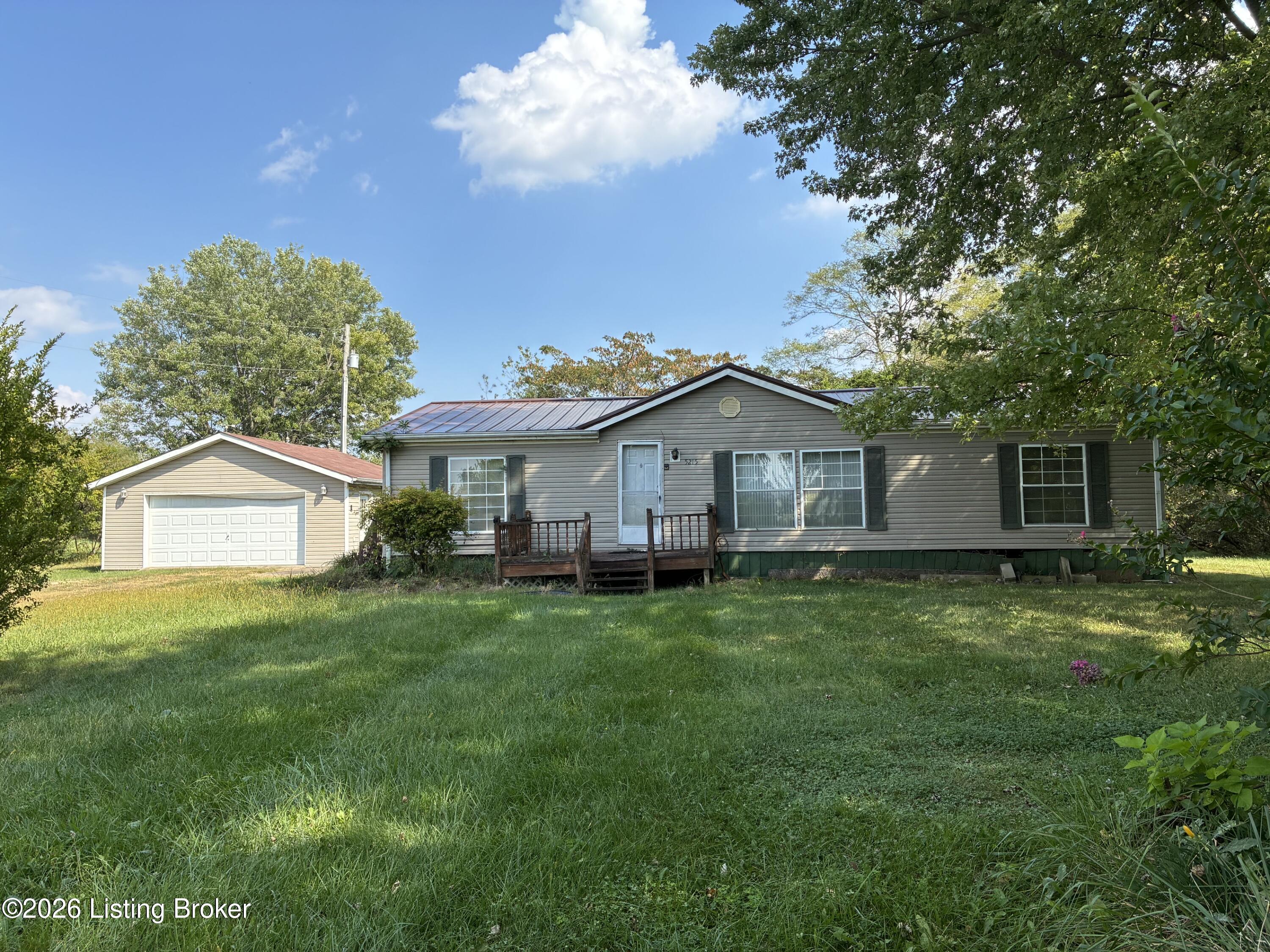 5215 W Hwy 42 Property Photo 1