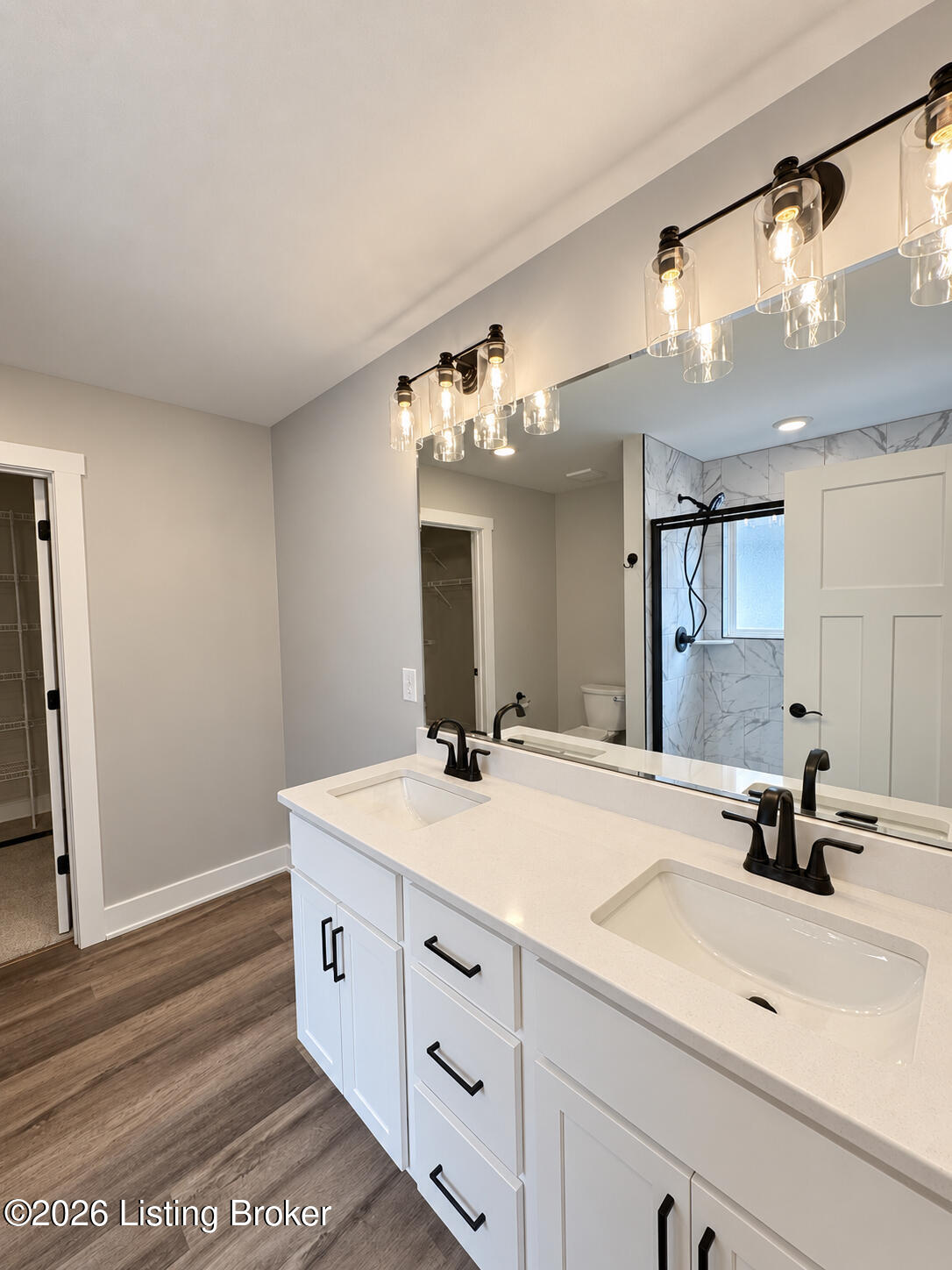 2767 Abby Wds Dr Property Photo 10