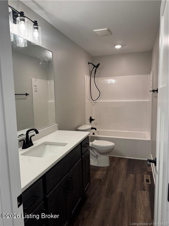 2767 Abby Wds Dr Property Photo 17
