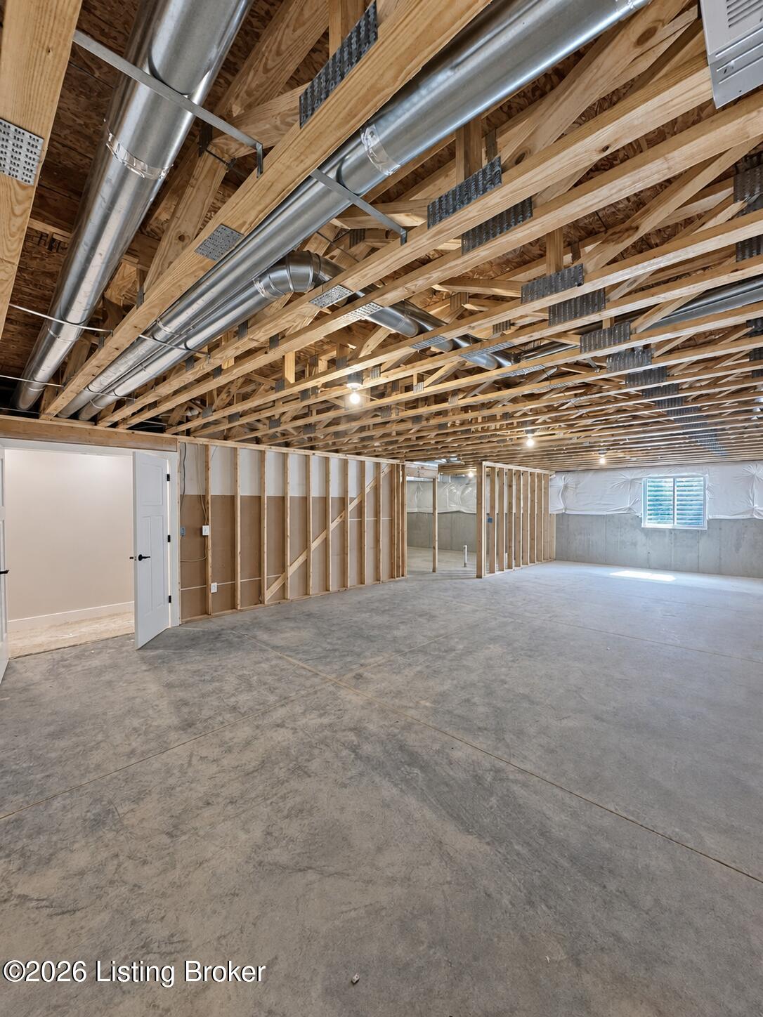 2767 Abby Wds Dr Property Photo 18