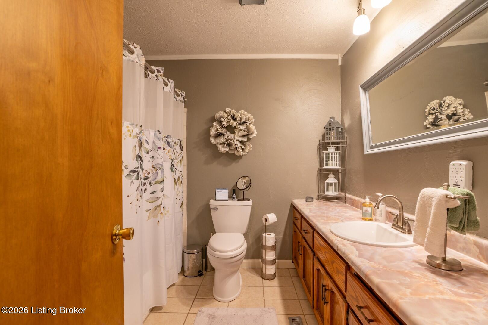 900 Hickory Dr Property Photo 42