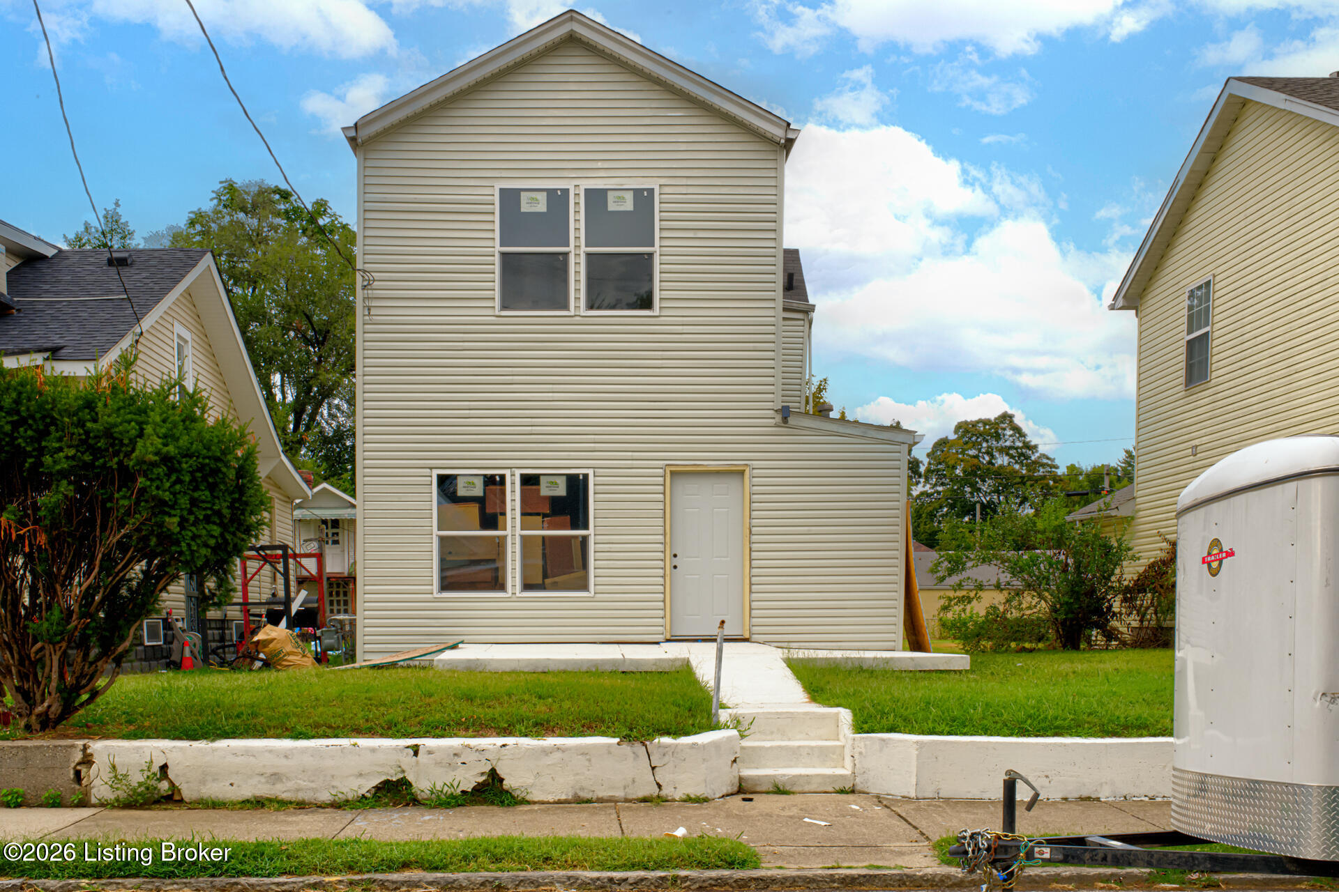 2305 Bolling Ave Property Photo 1