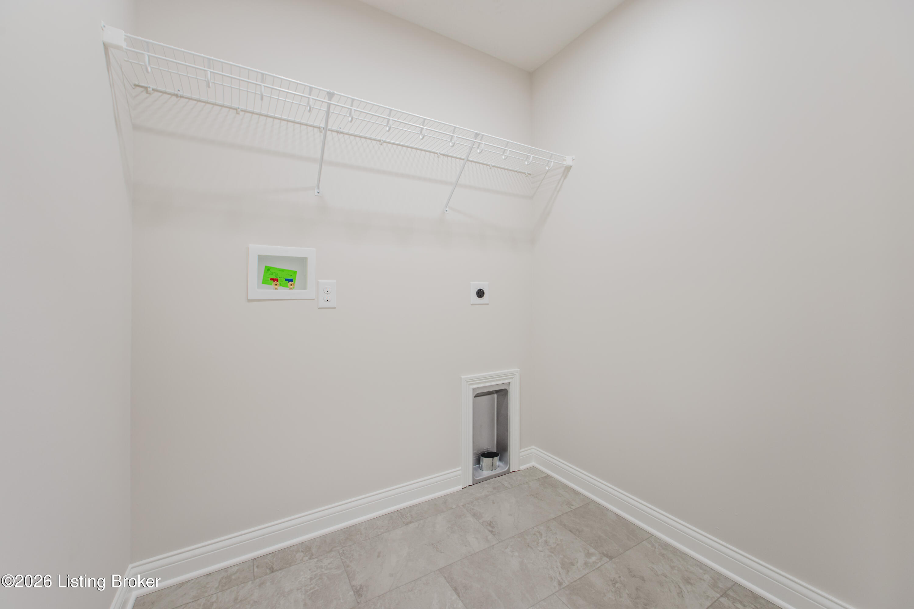 480 Cecil Ave Property Photo 19