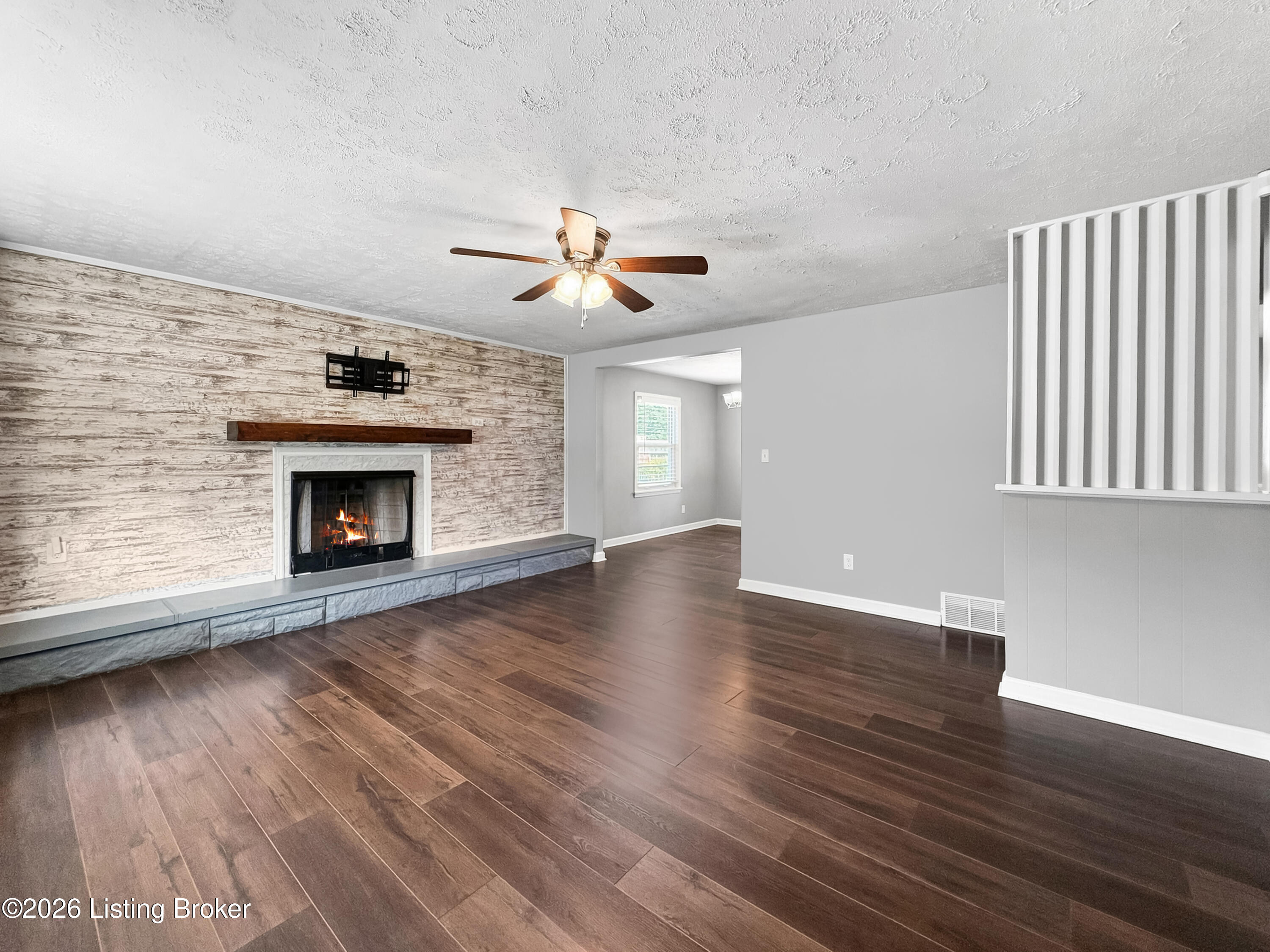 3621 Brendenwood Rd Property Photo 6