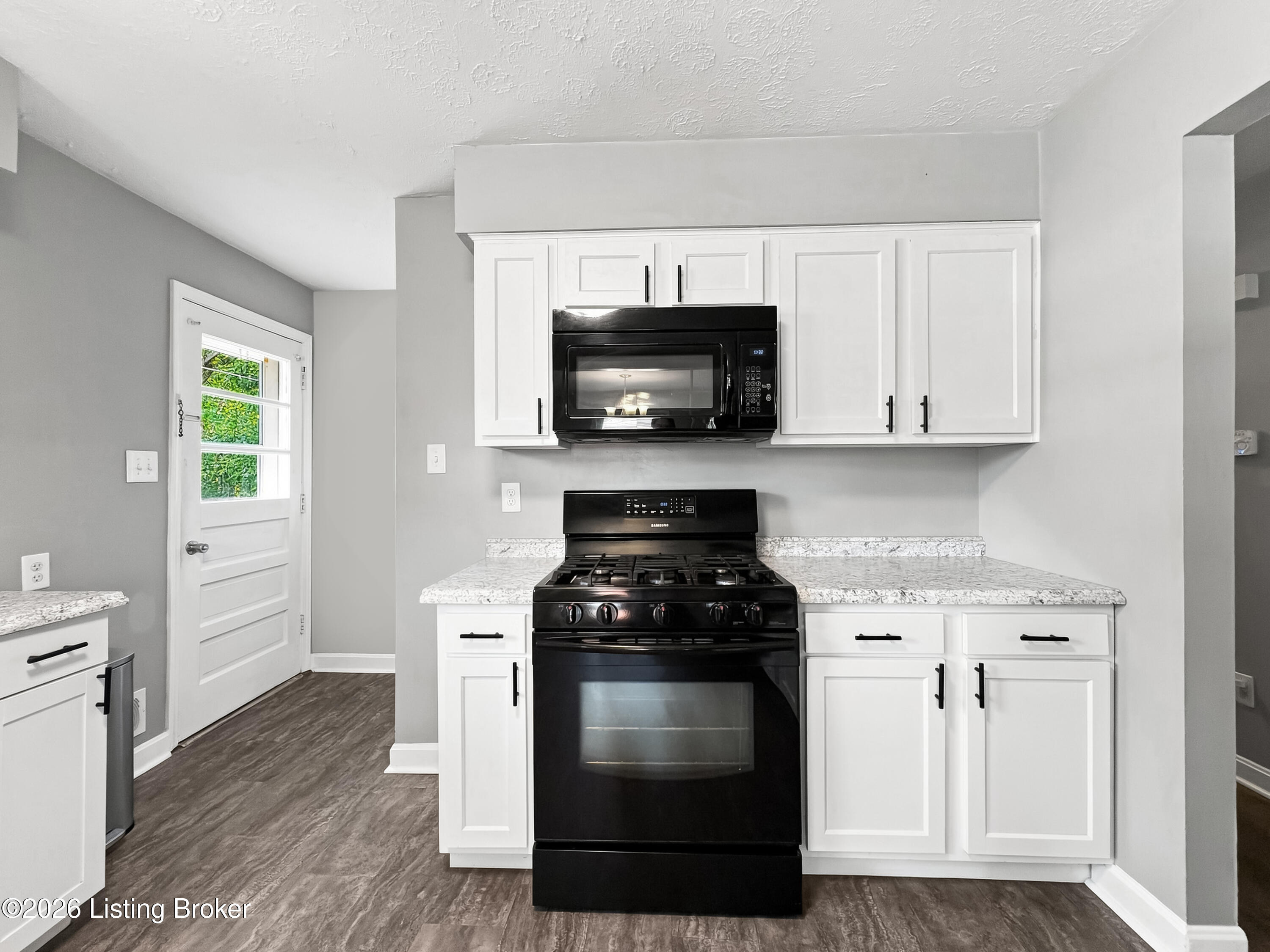 3621 Brendenwood Rd Property Photo 17