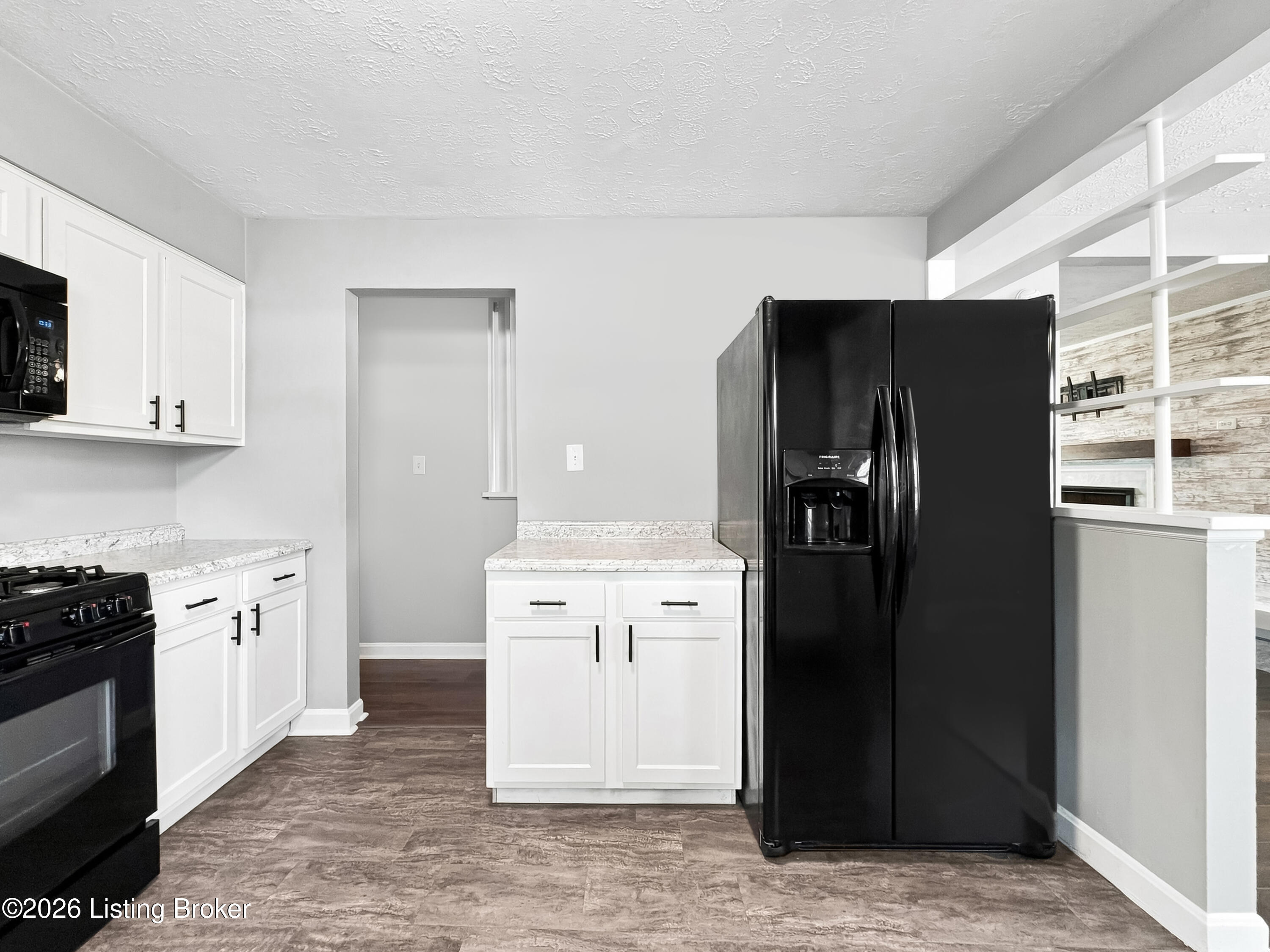 3621 Brendenwood Rd Property Photo 19