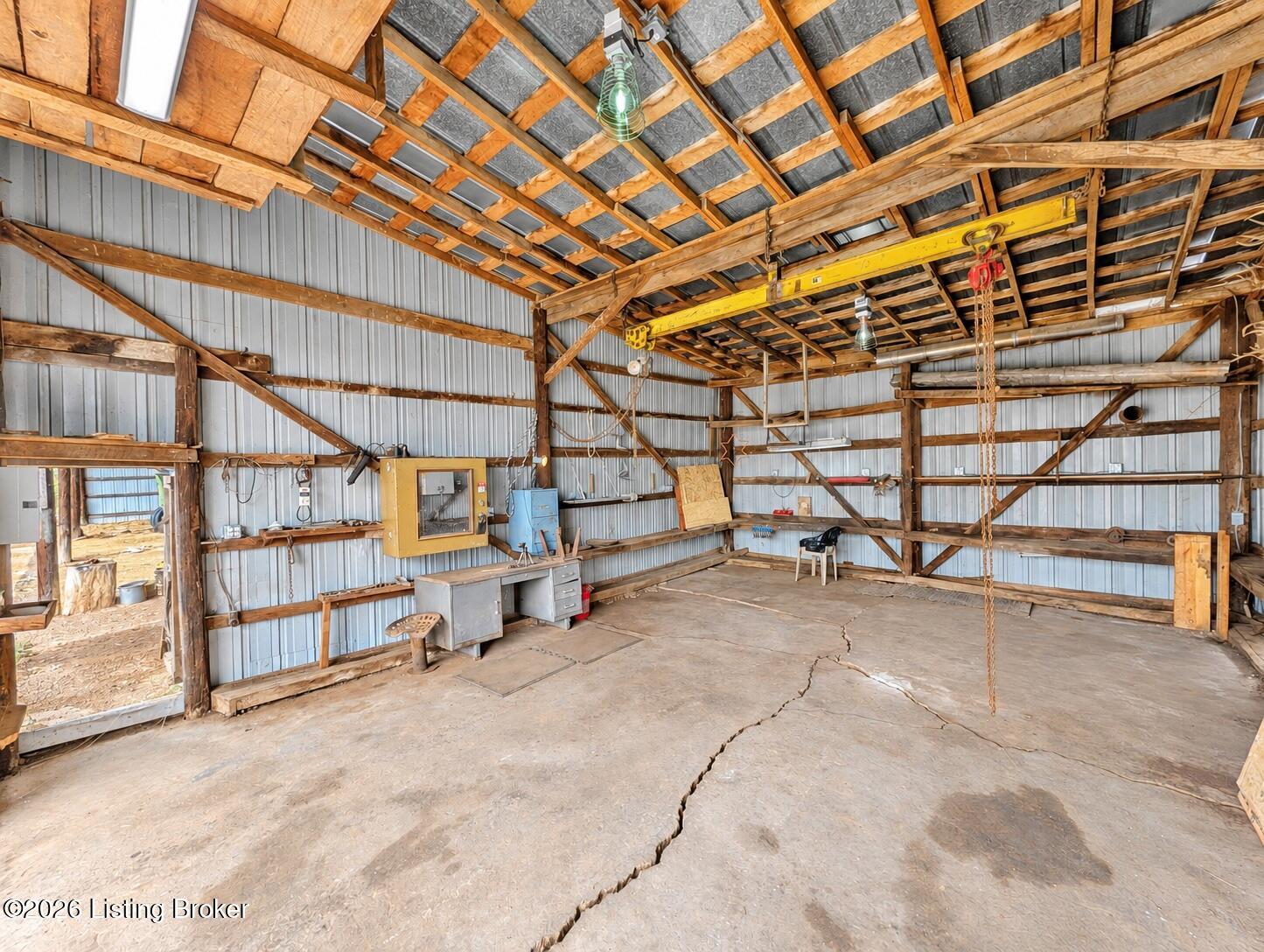 12150 Princeton Rd Property Photo 3