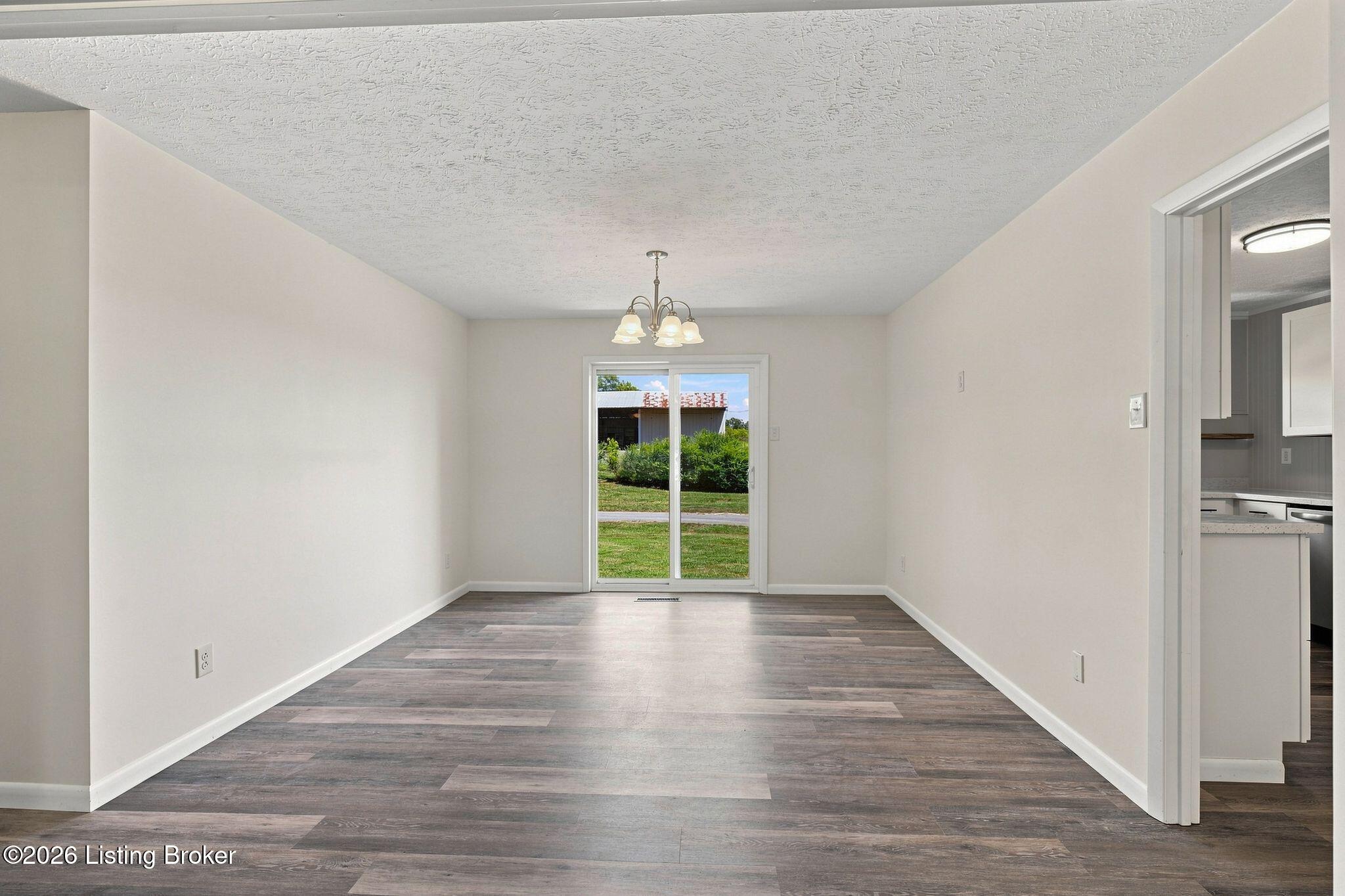 12150 Princeton Rd Property Photo 10