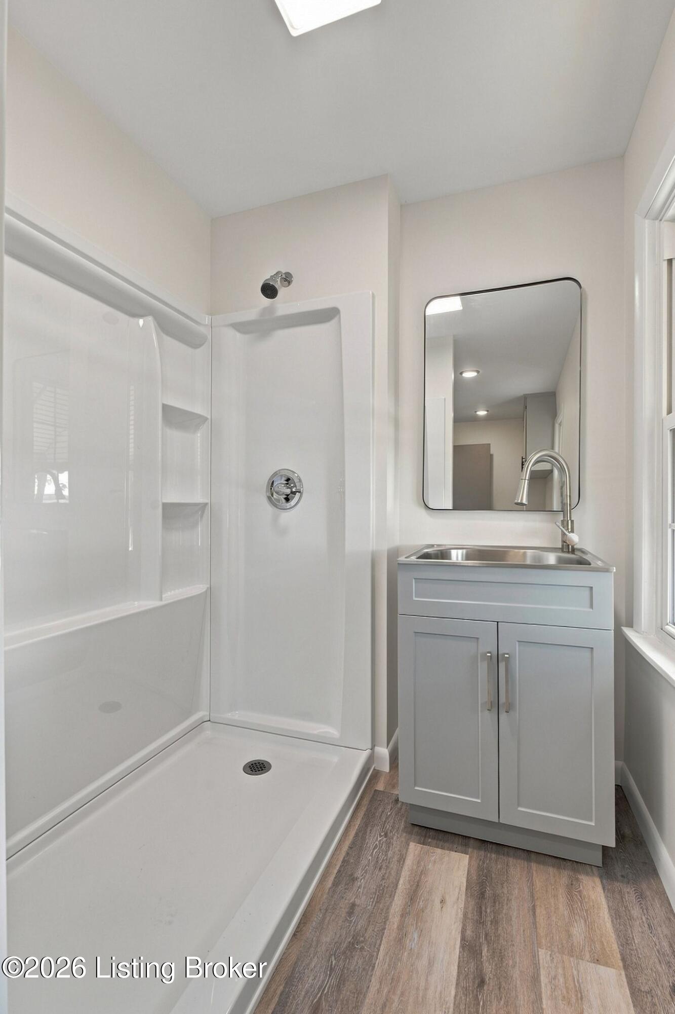 12150 Princeton Rd Property Photo 15