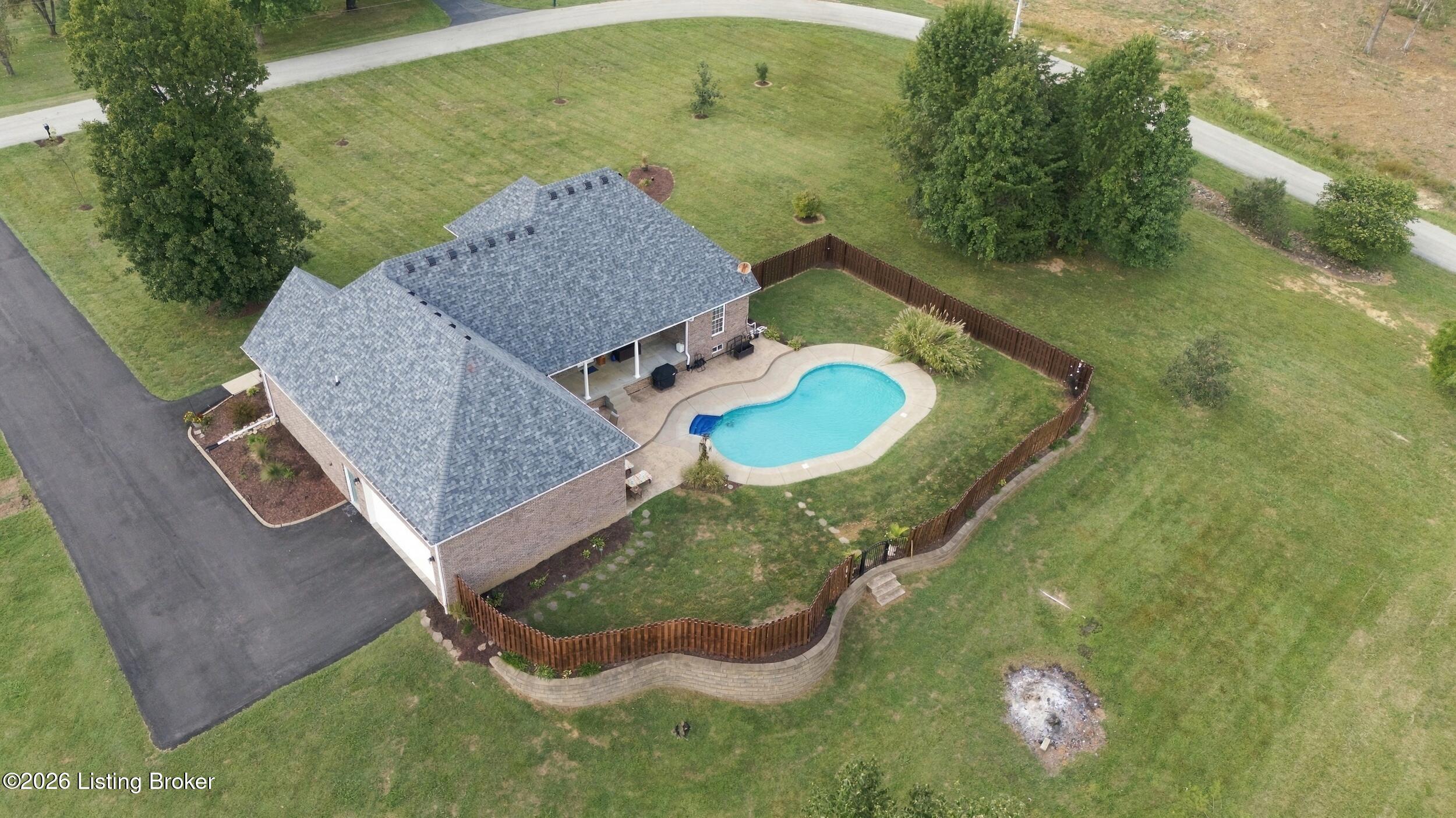 307 Pine View Ct Property Photo 54