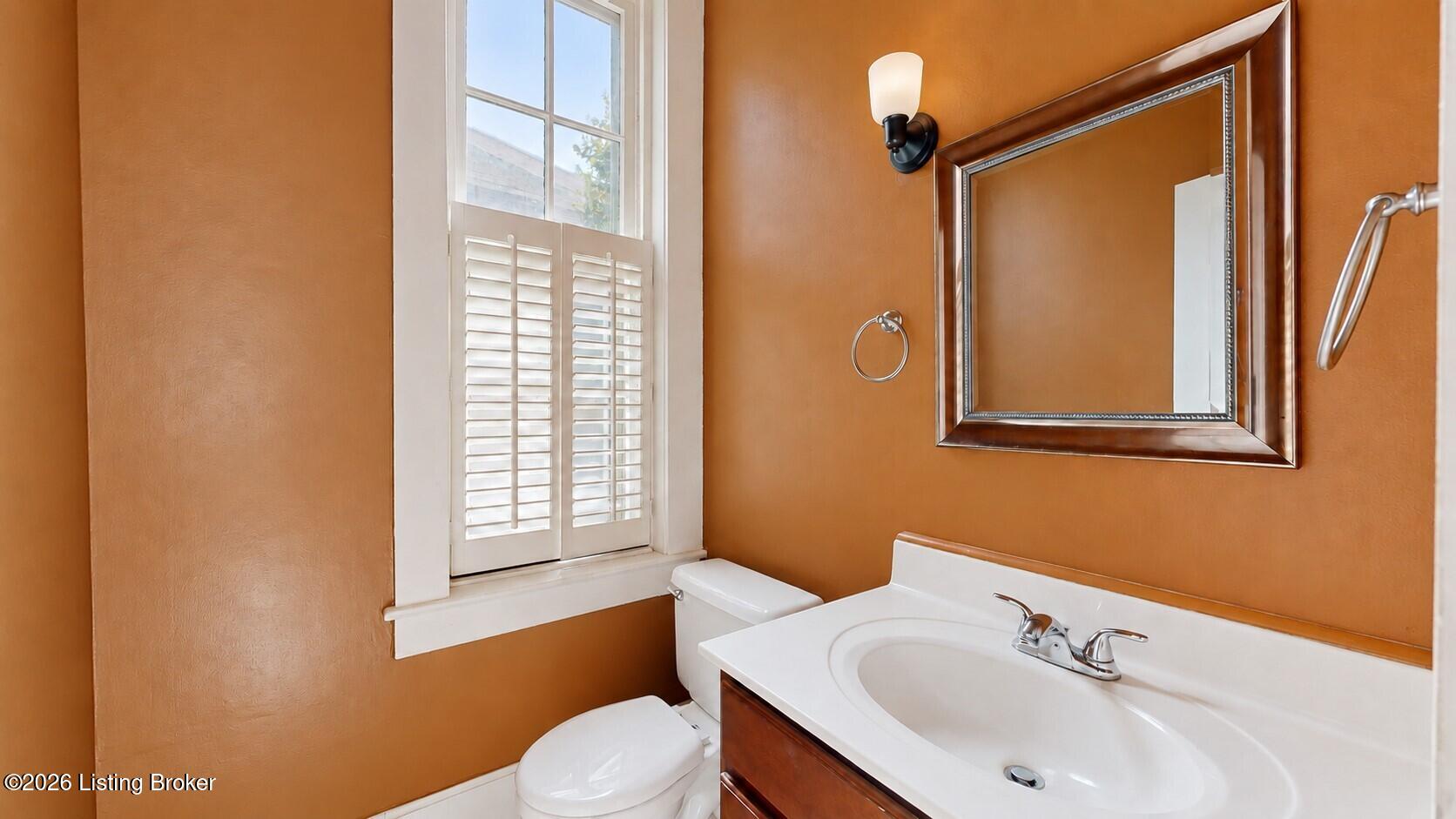 1344 S 6th St Property Photo 11