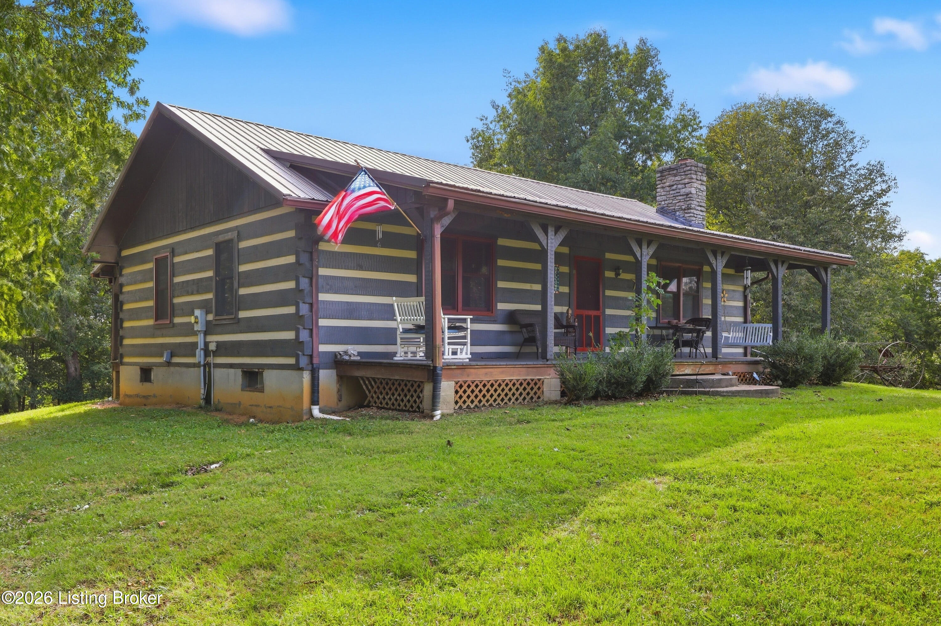 9883 Benson Pike Property Photo 4