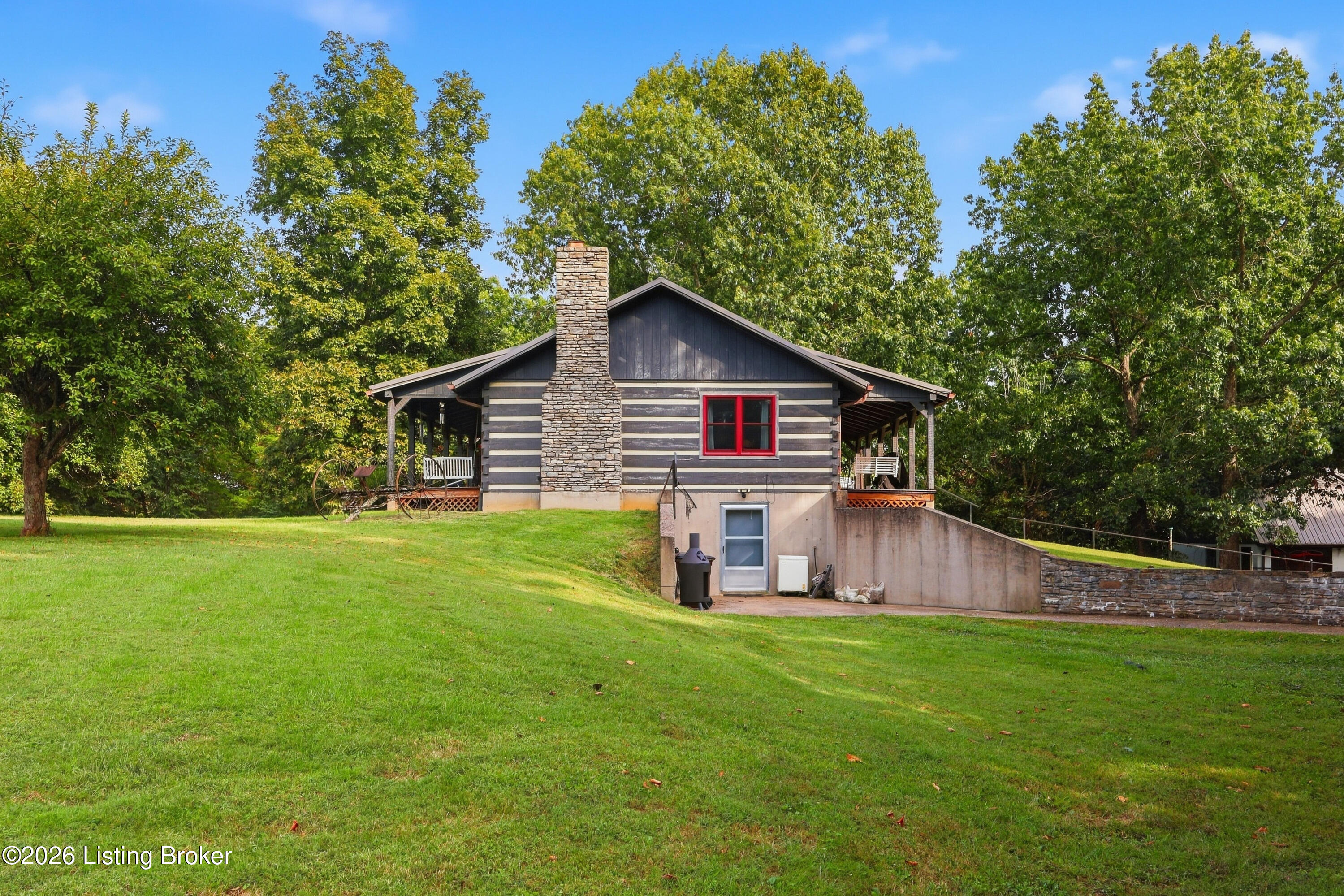 9883 Benson Pike Property Photo 8