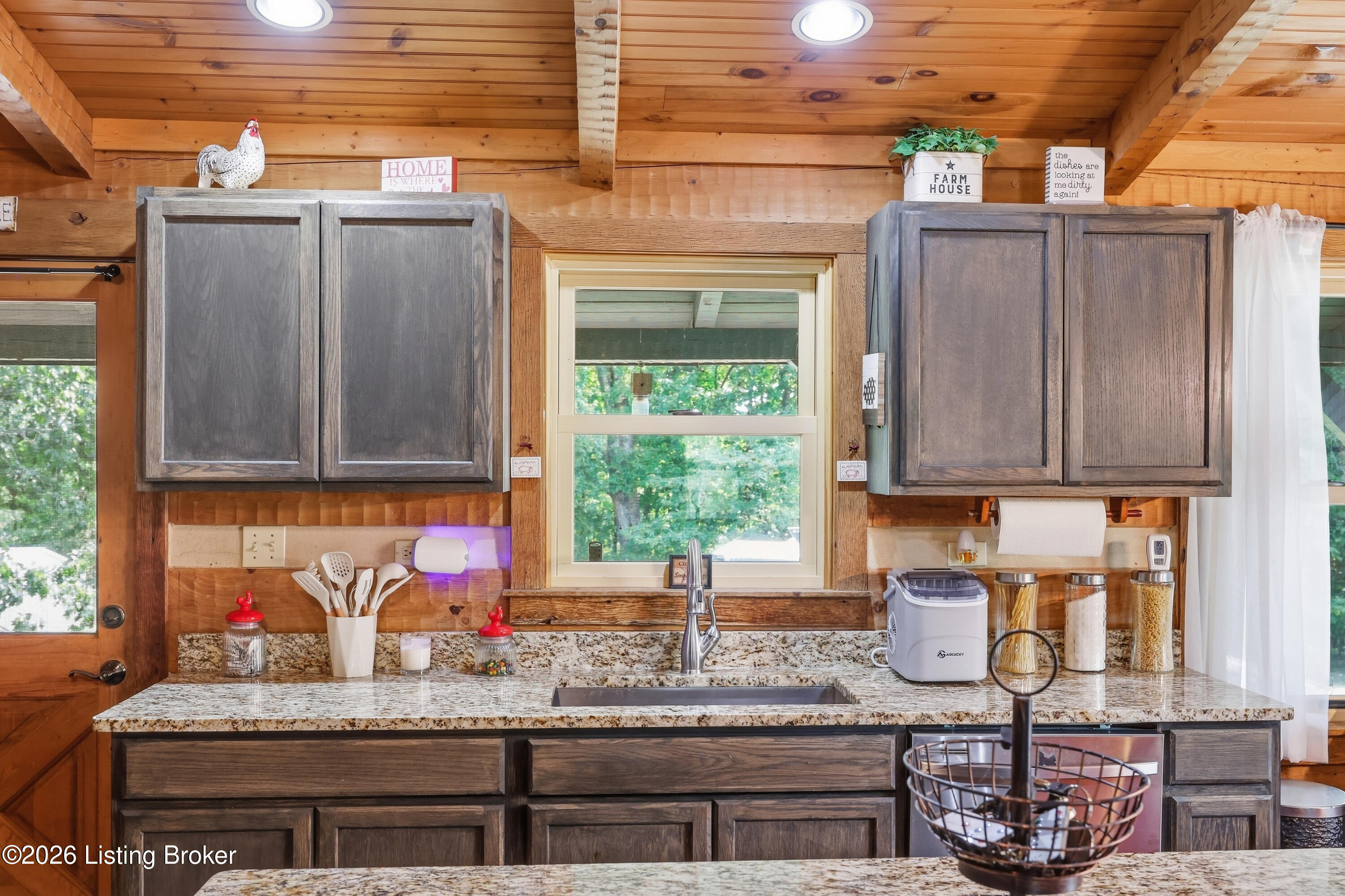 9883 Benson Pike Property Photo 28