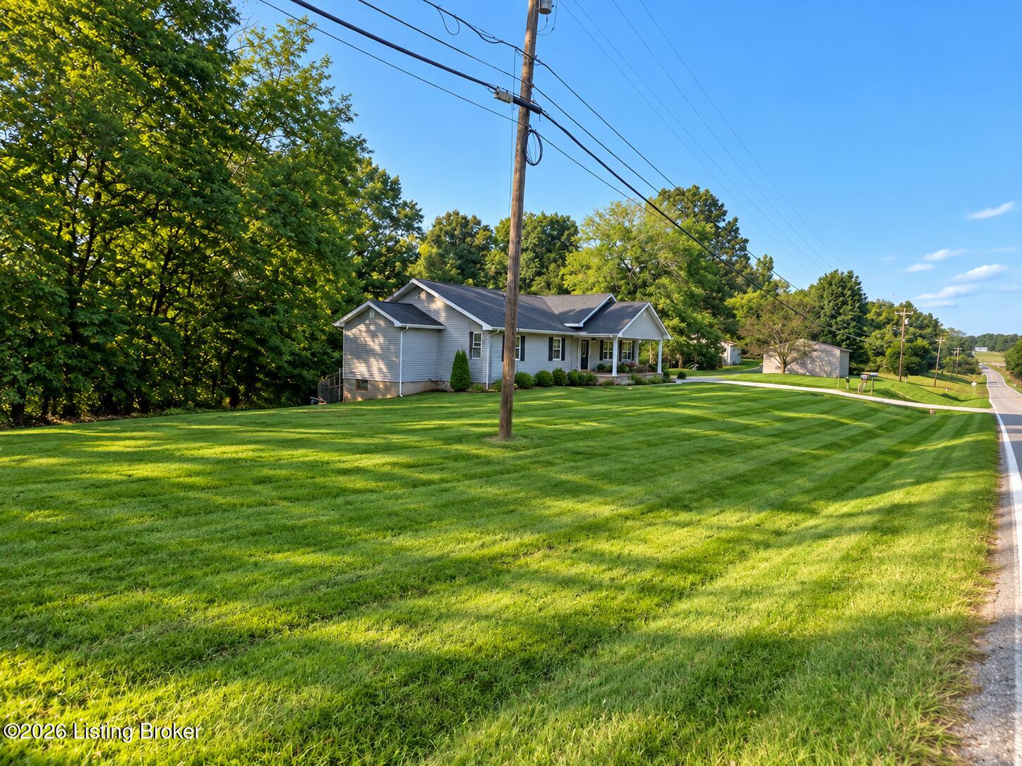 8310 Ky-259 Property Photo 3