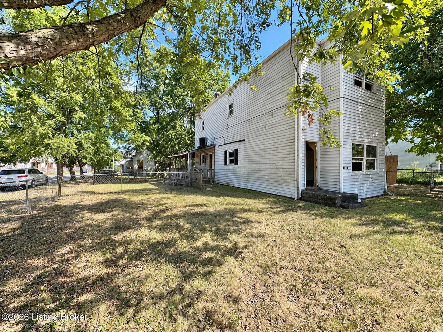 2723 Saint Xavier St Property Photo 1