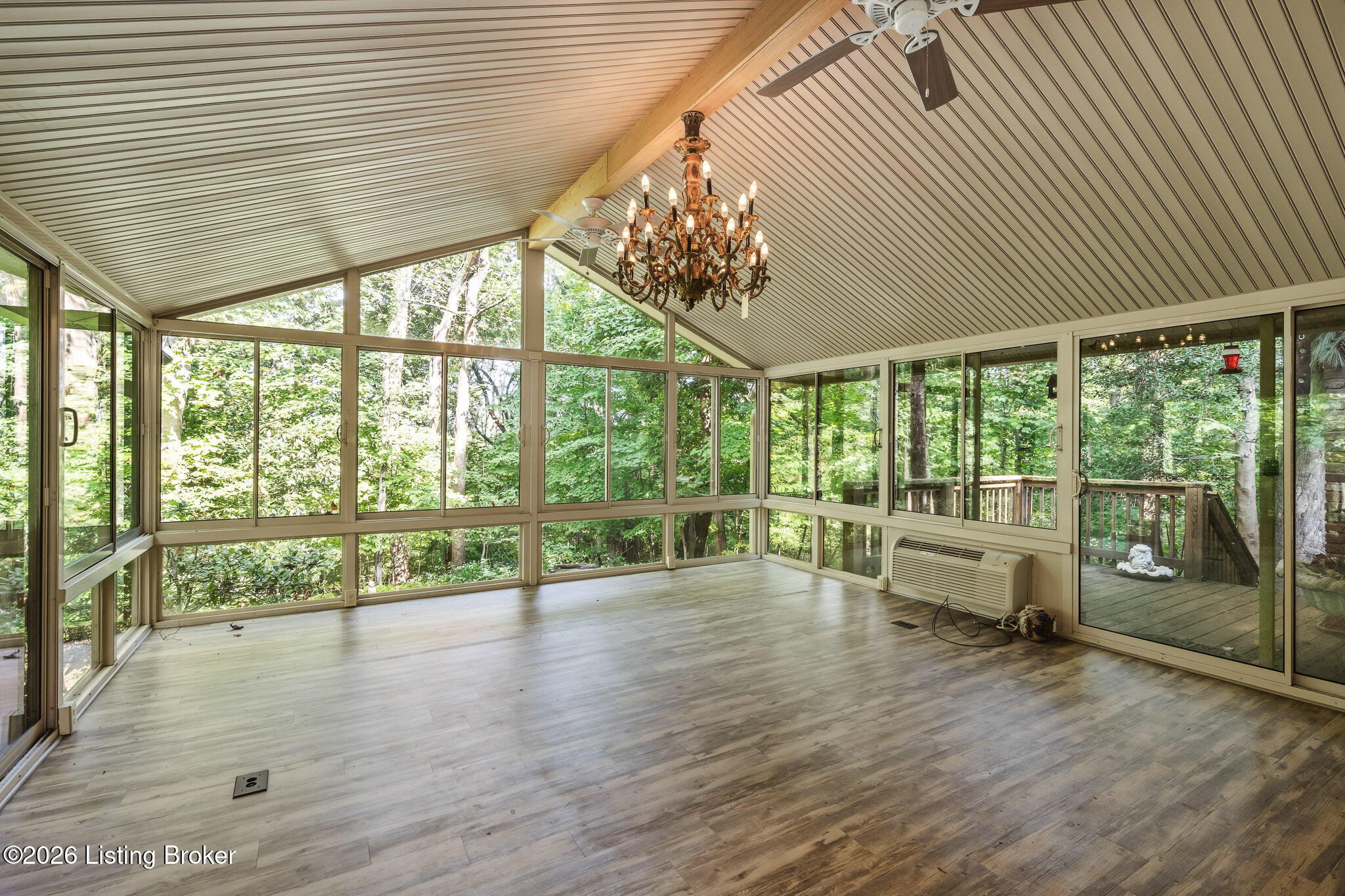6300 Shadow Wood Ct Property Photo 13