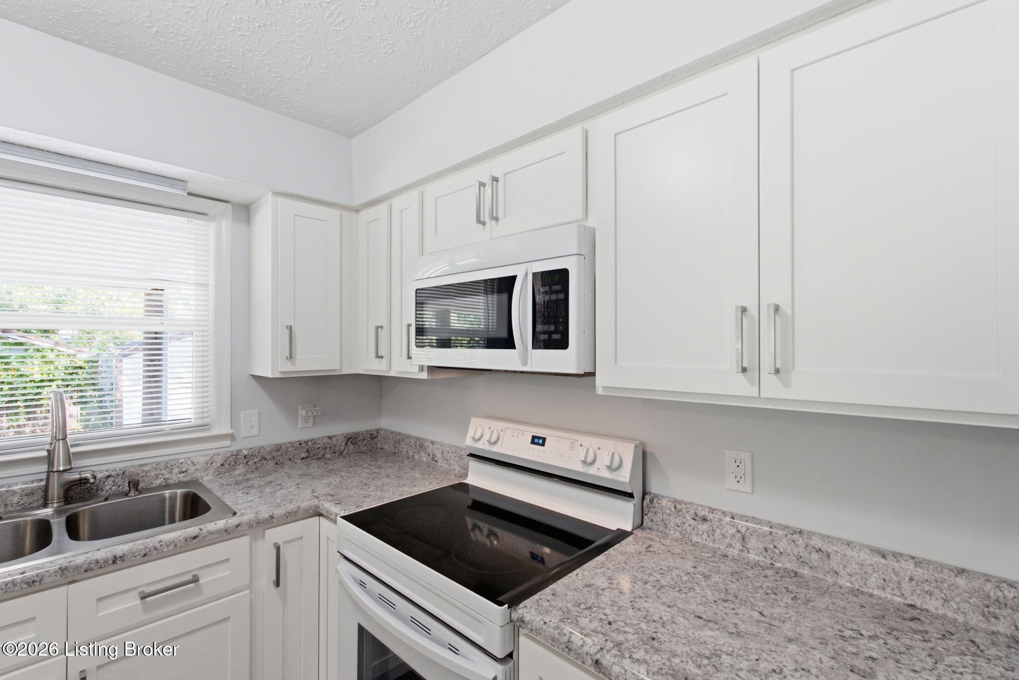 209 Goff Dr Property Photo 31