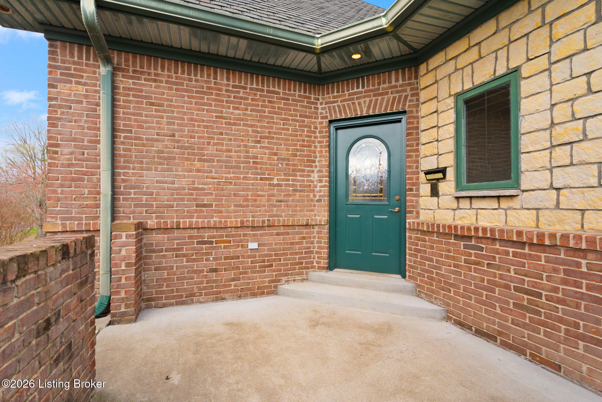 6205 River Rd Property Photo 11