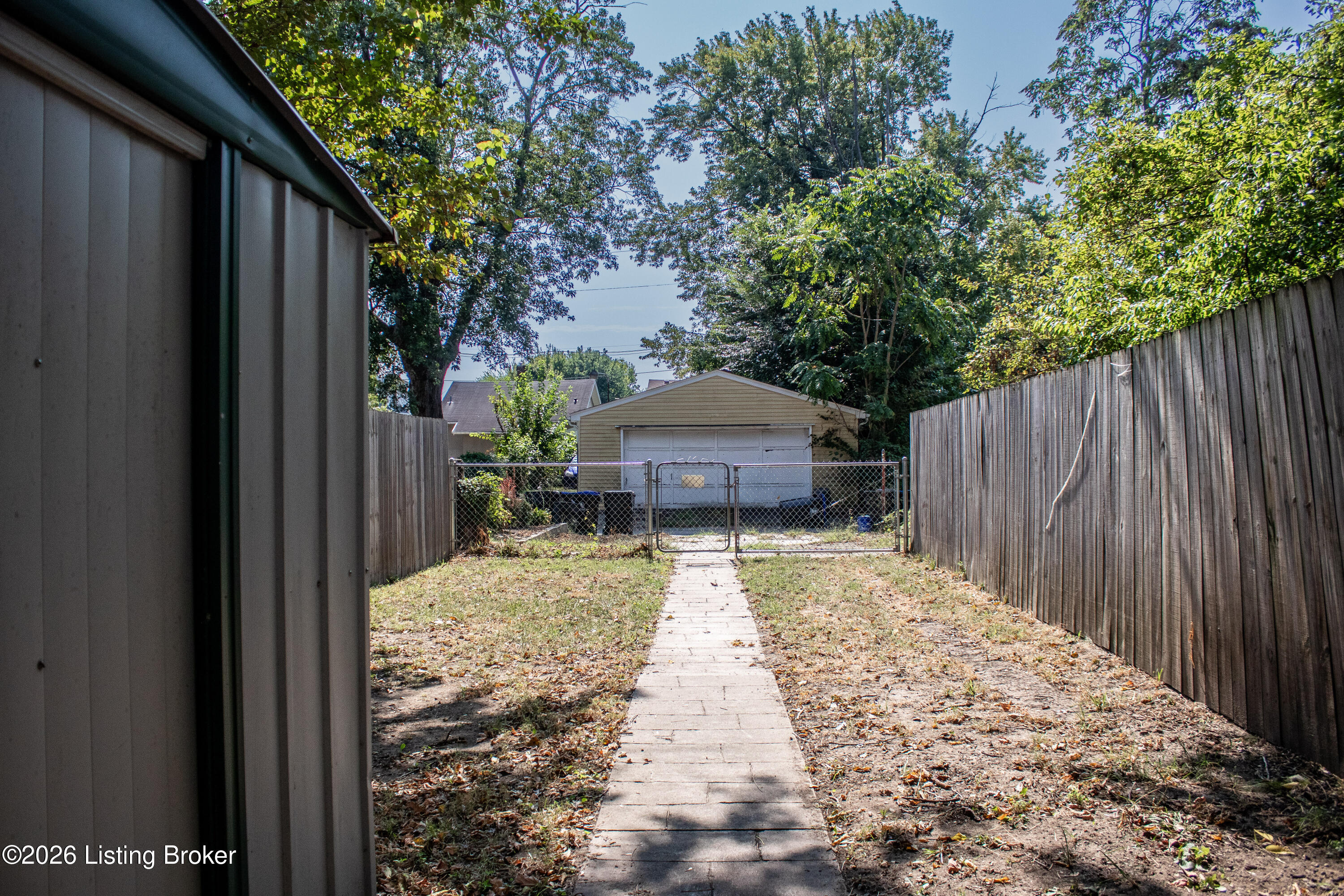 468 E Brandeis Ave Property Photo 26