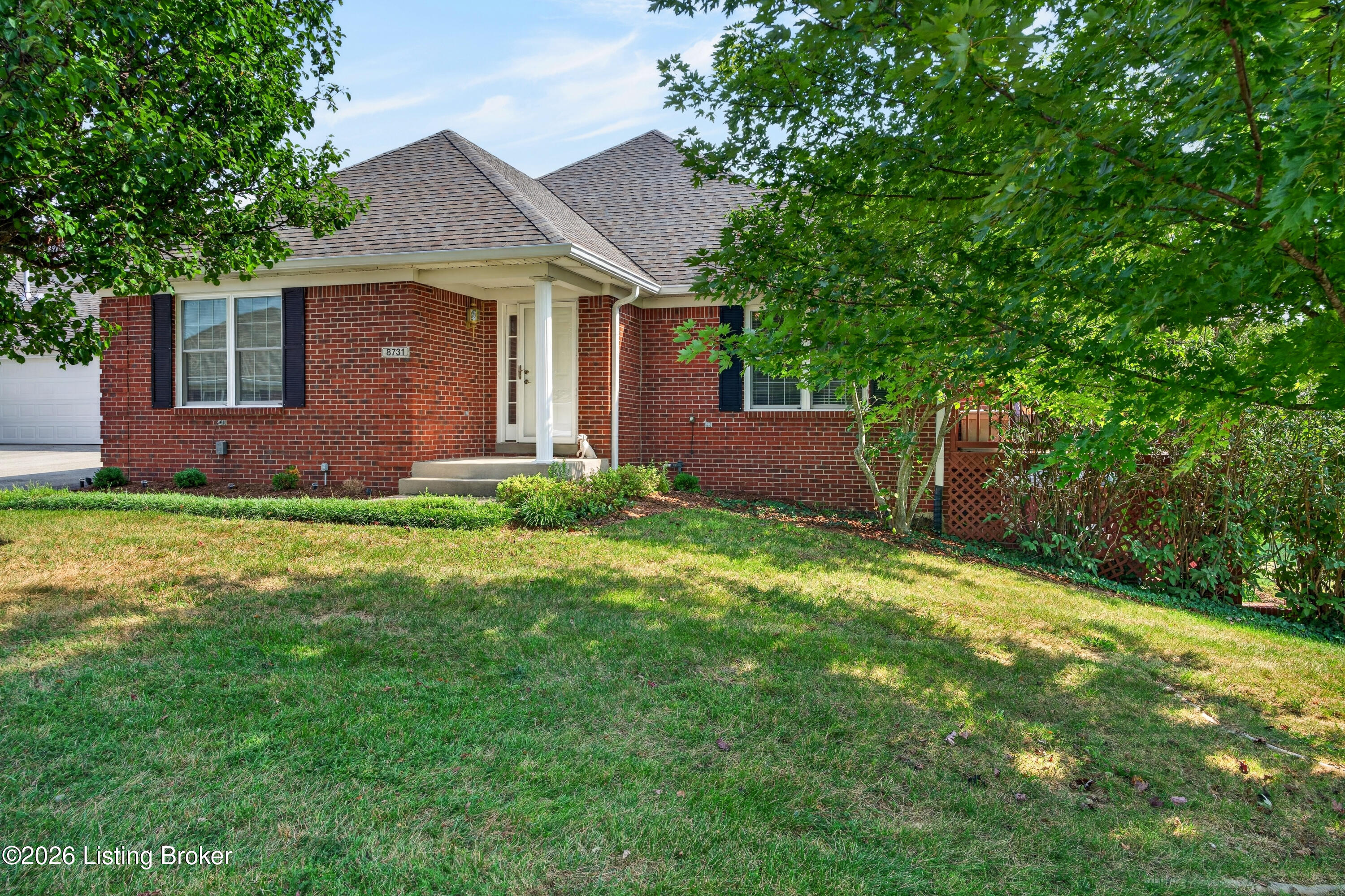 8731 Lough Dr Property Photo 1