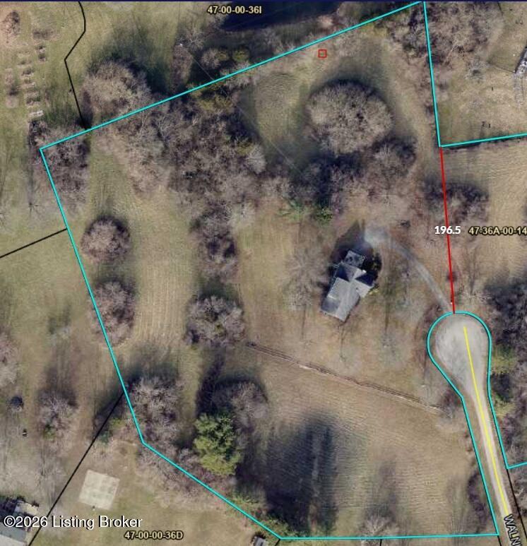 2100 Walnut Rd Property Photo 4