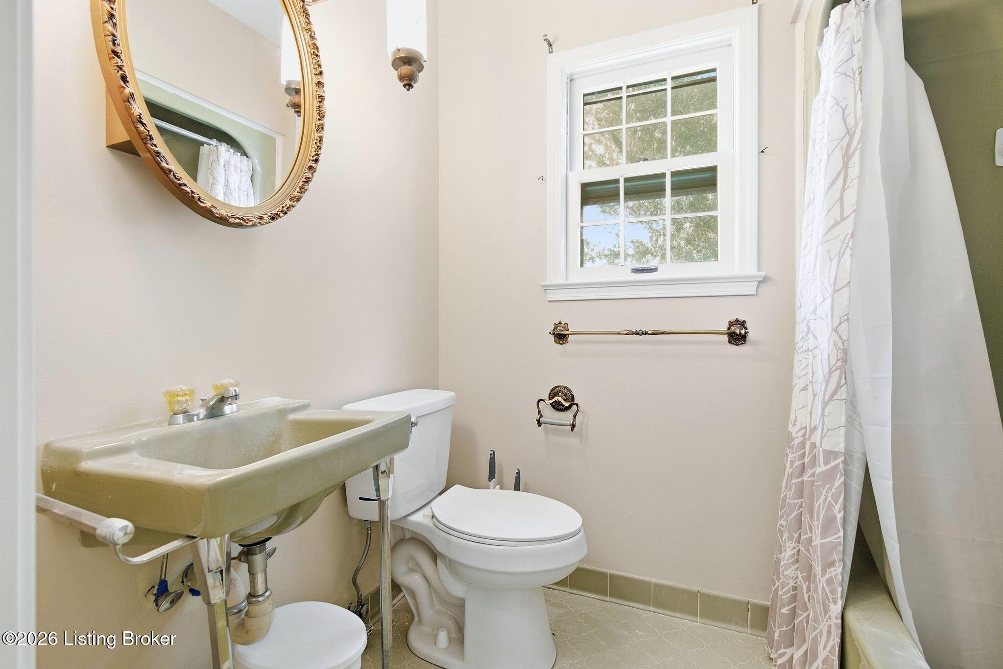 2100 Walnut Rd Property Photo 39