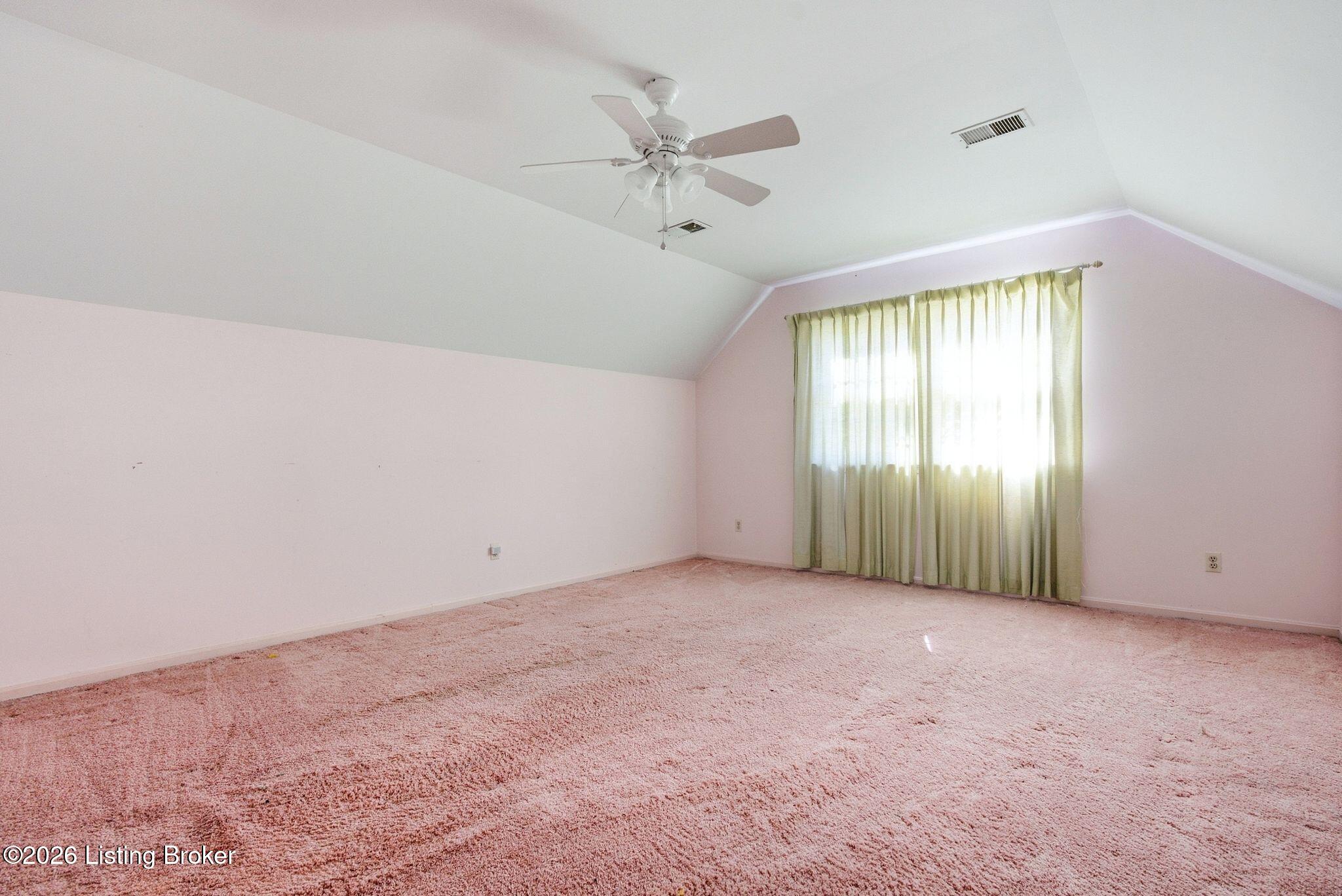 2100 Walnut Rd Property Photo 41