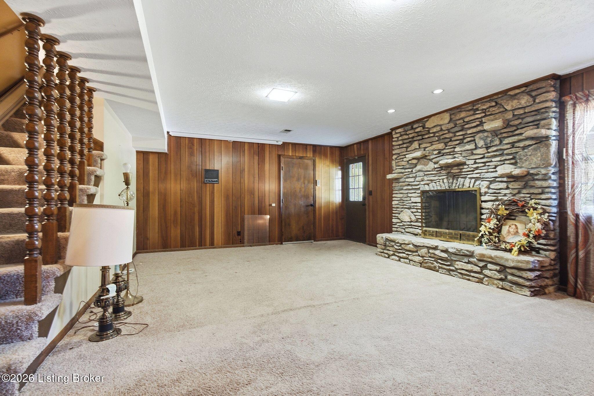 2100 Walnut Rd Property Photo 45