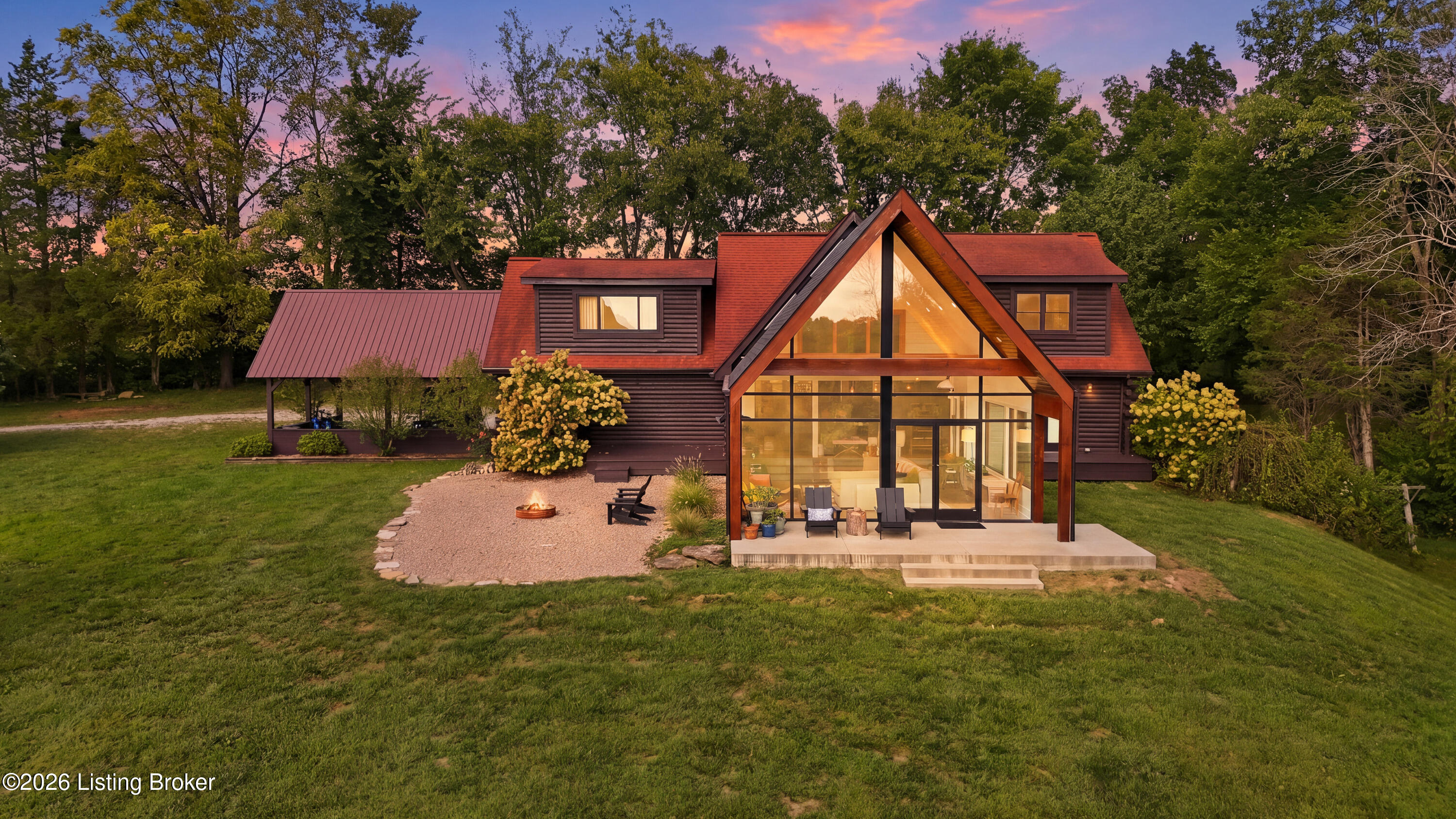 450 Pea Ridge Rd Property Photo 1