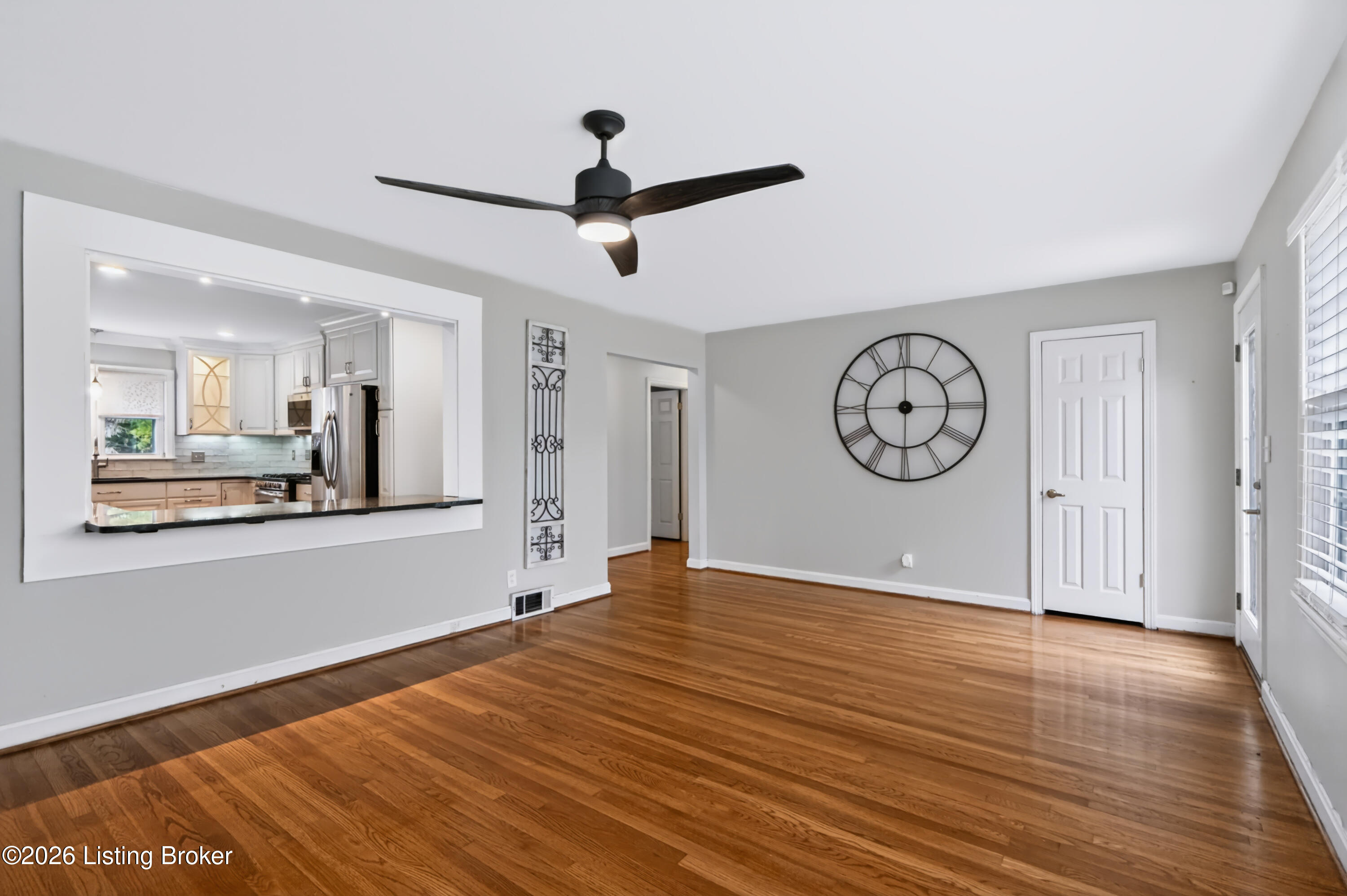 3110 Debera Way Property Photo 7