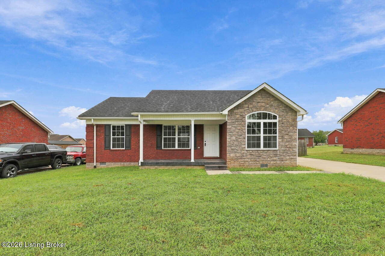 117 Shallow Springs Ct Property Photo 2