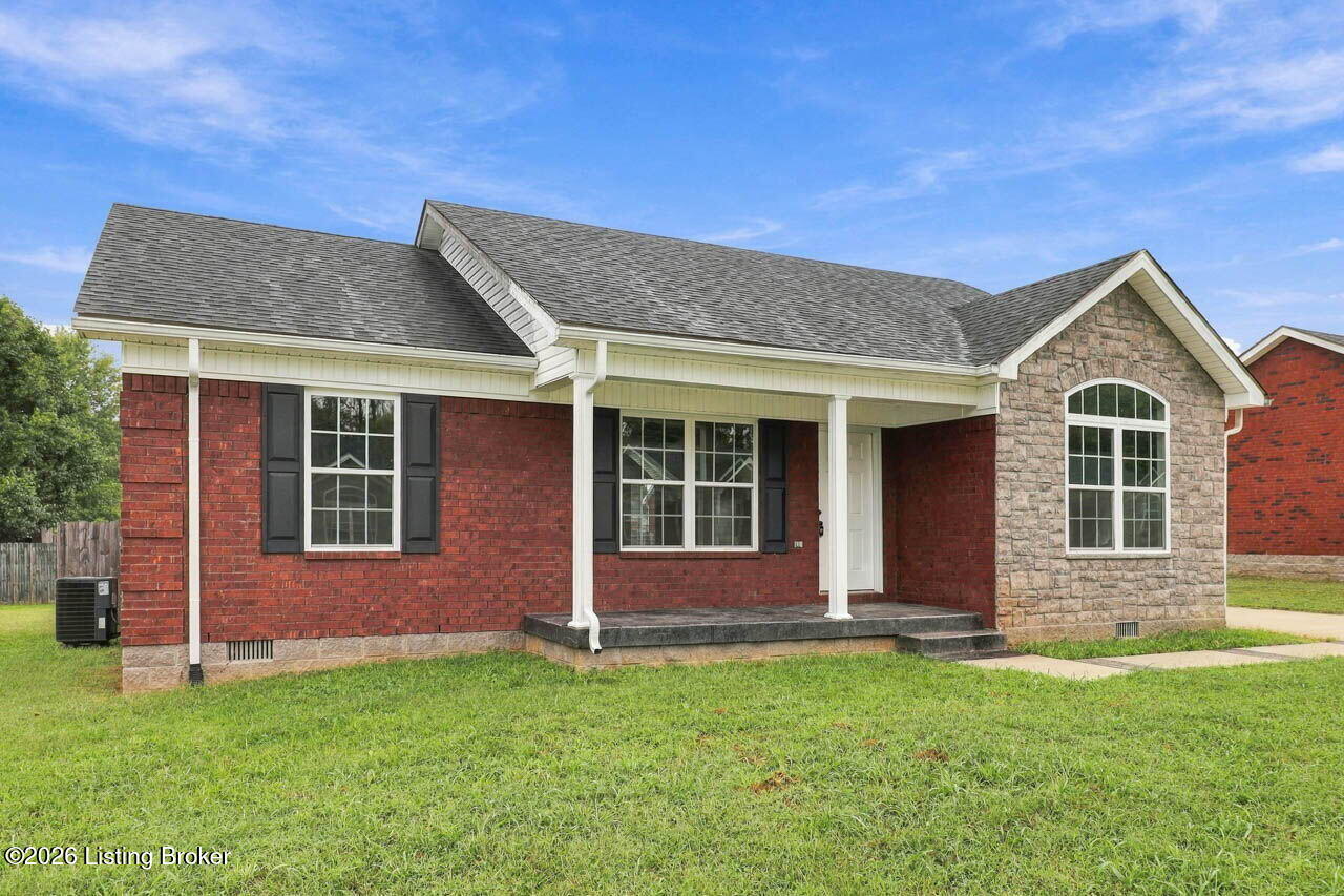117 Shallow Springs Ct Property Photo 3