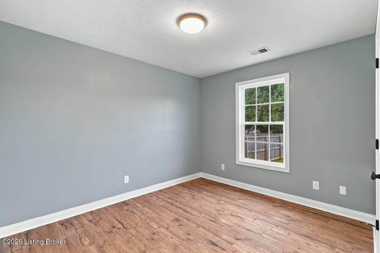 117 Shallow Springs Ct Property Photo 27