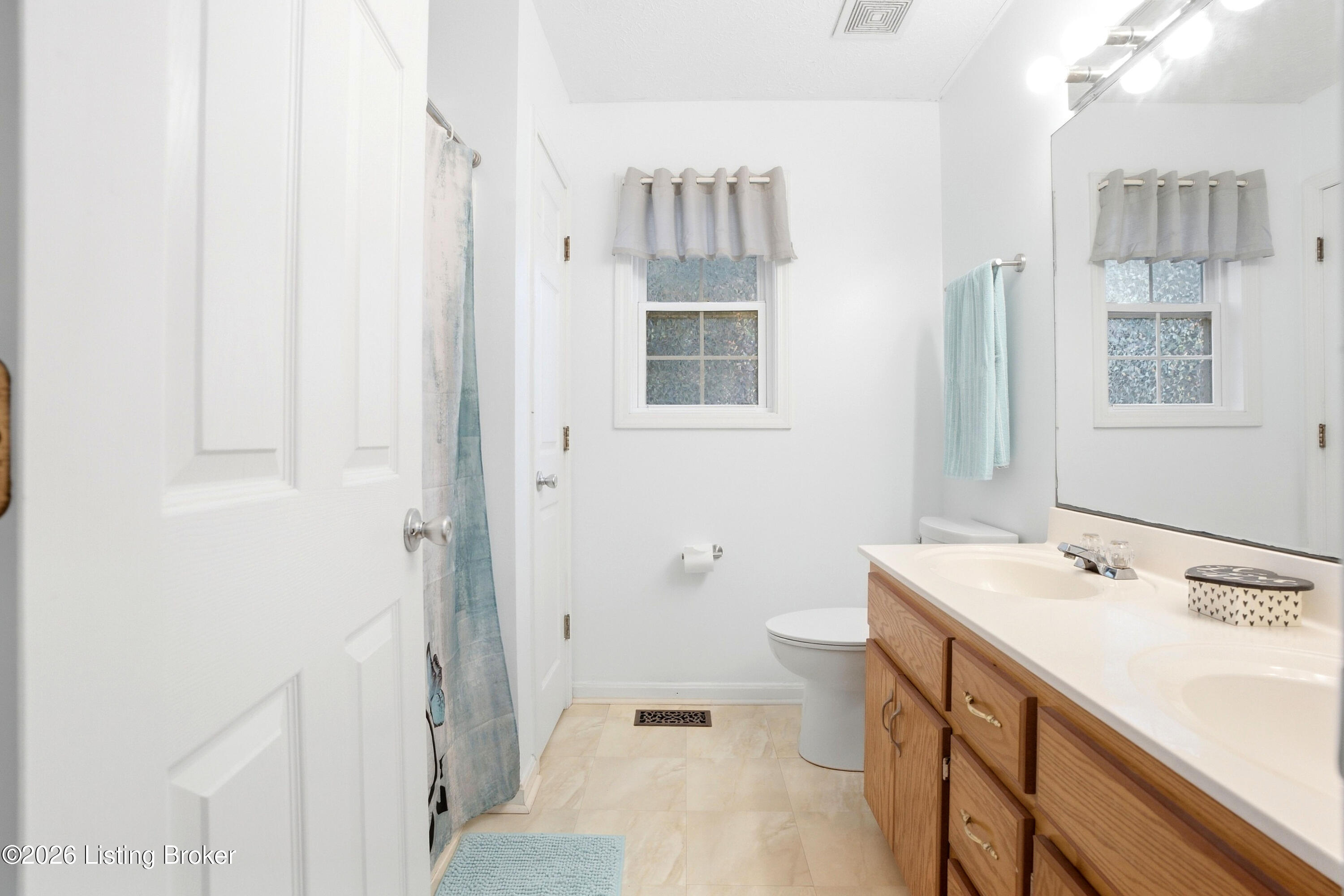 5523 Vevia Pl Property Photo 15