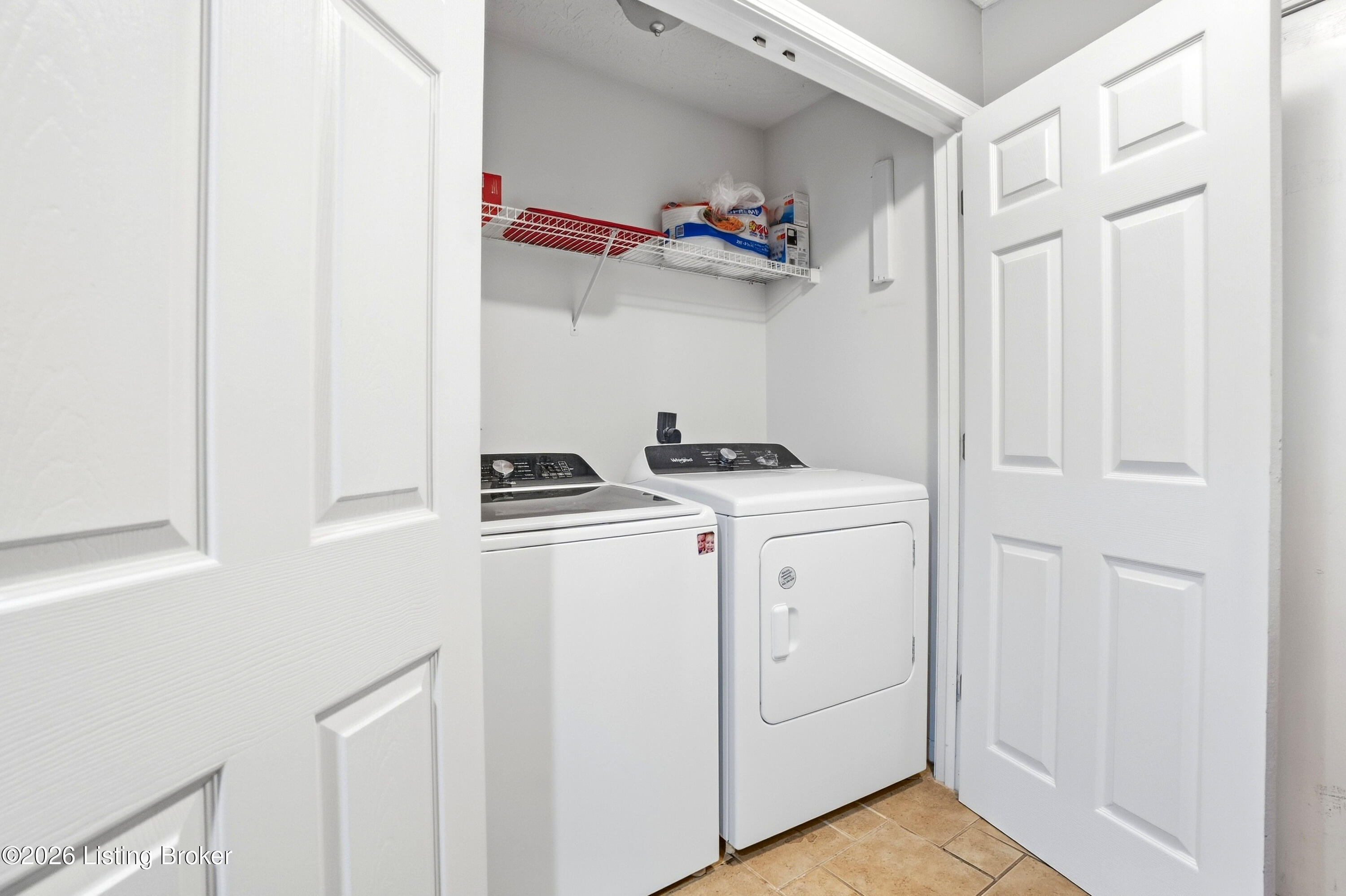 5523 Vevia Pl Property Photo 22