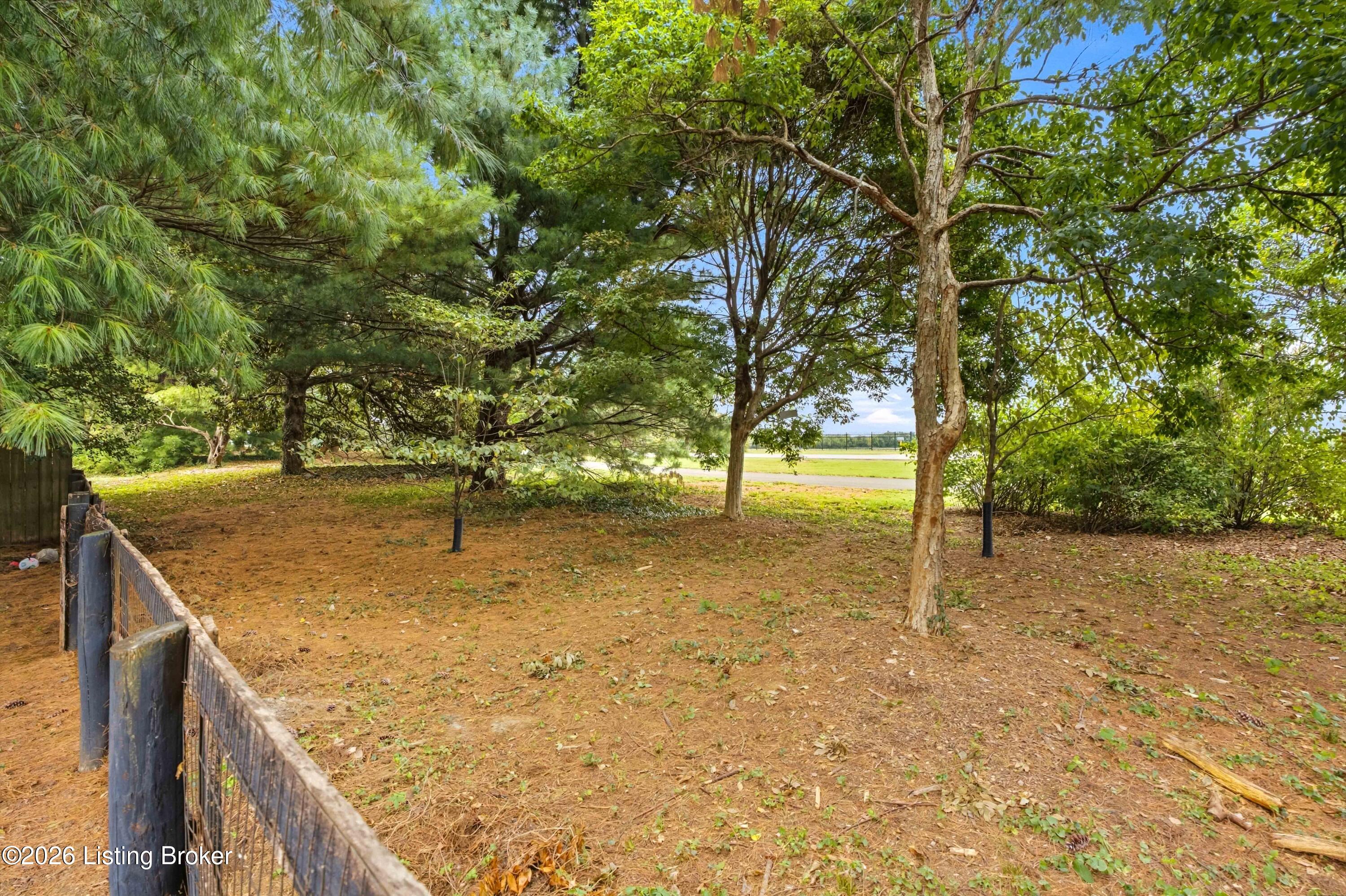 2623 Drayton Dr Property Photo 48