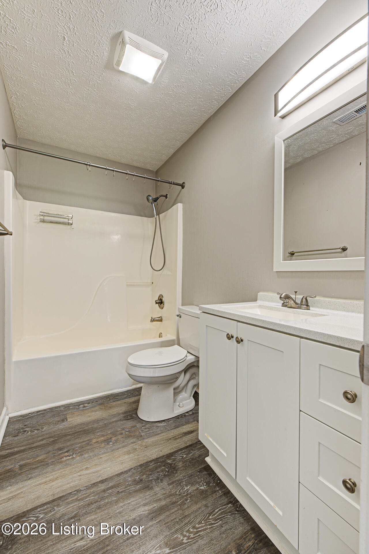 8003 Grandmeadow Ln Property Photo 26
