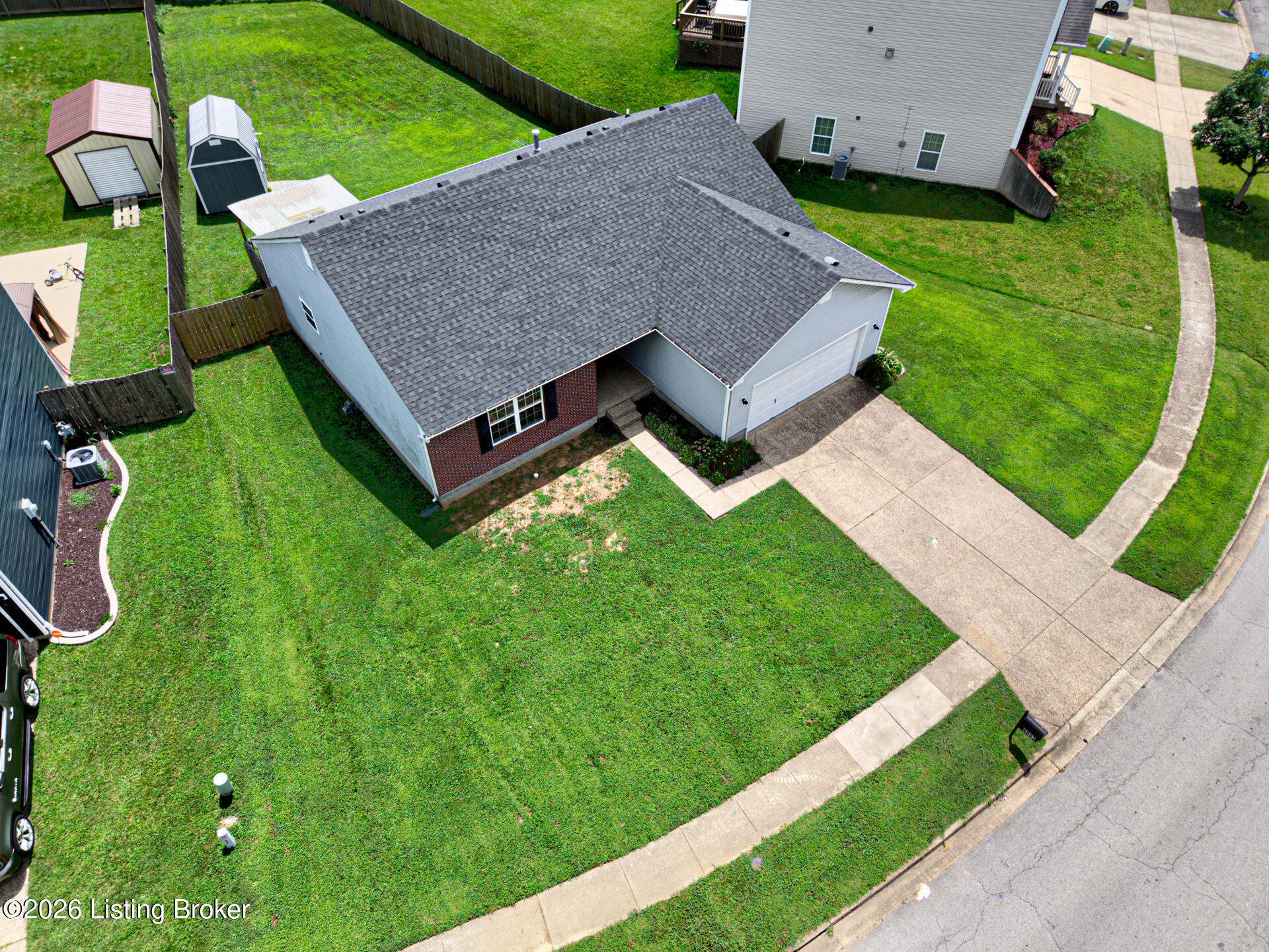 8003 Grandmeadow Ln Property Photo 34