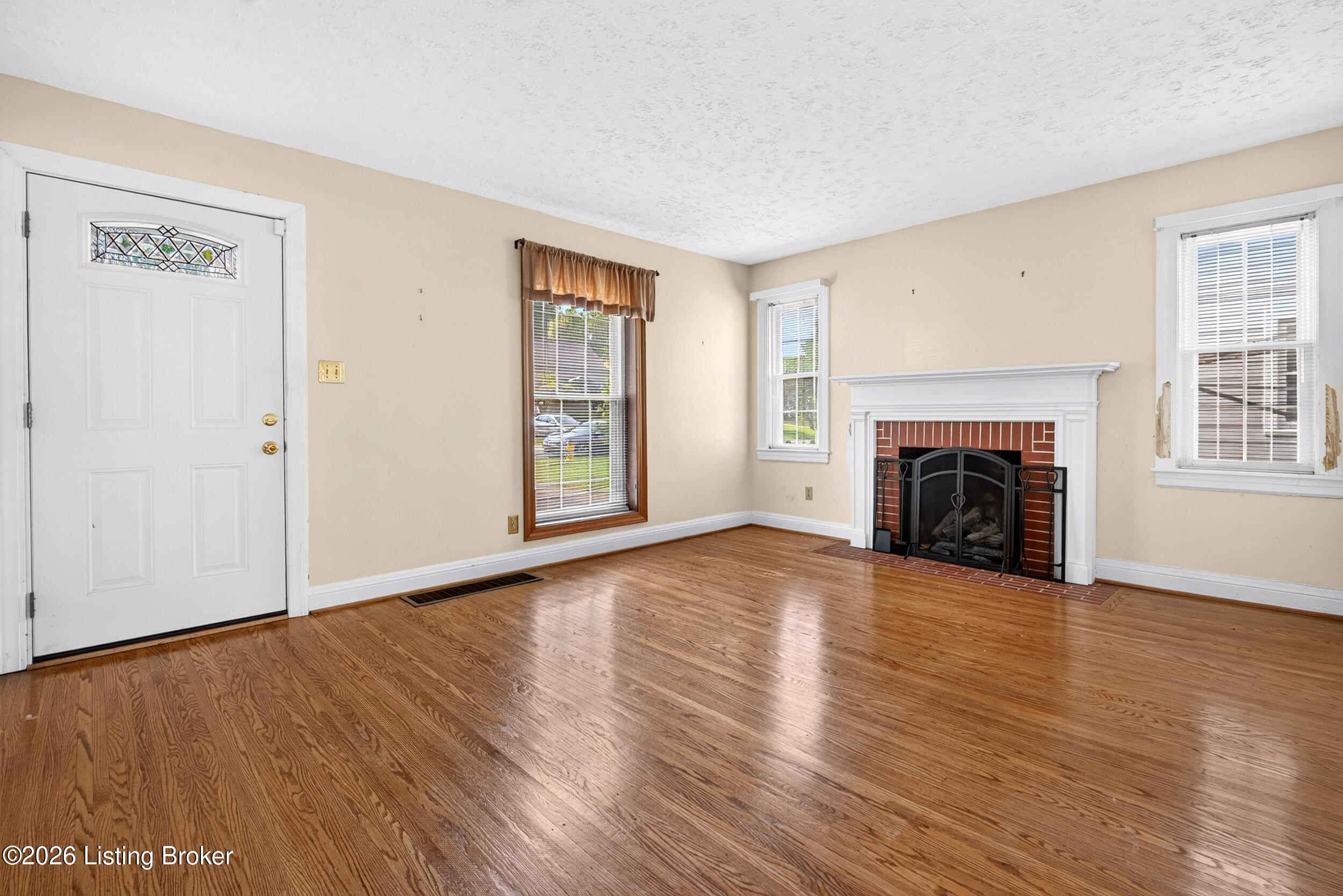 4021 Springhill Rd Property Photo 3