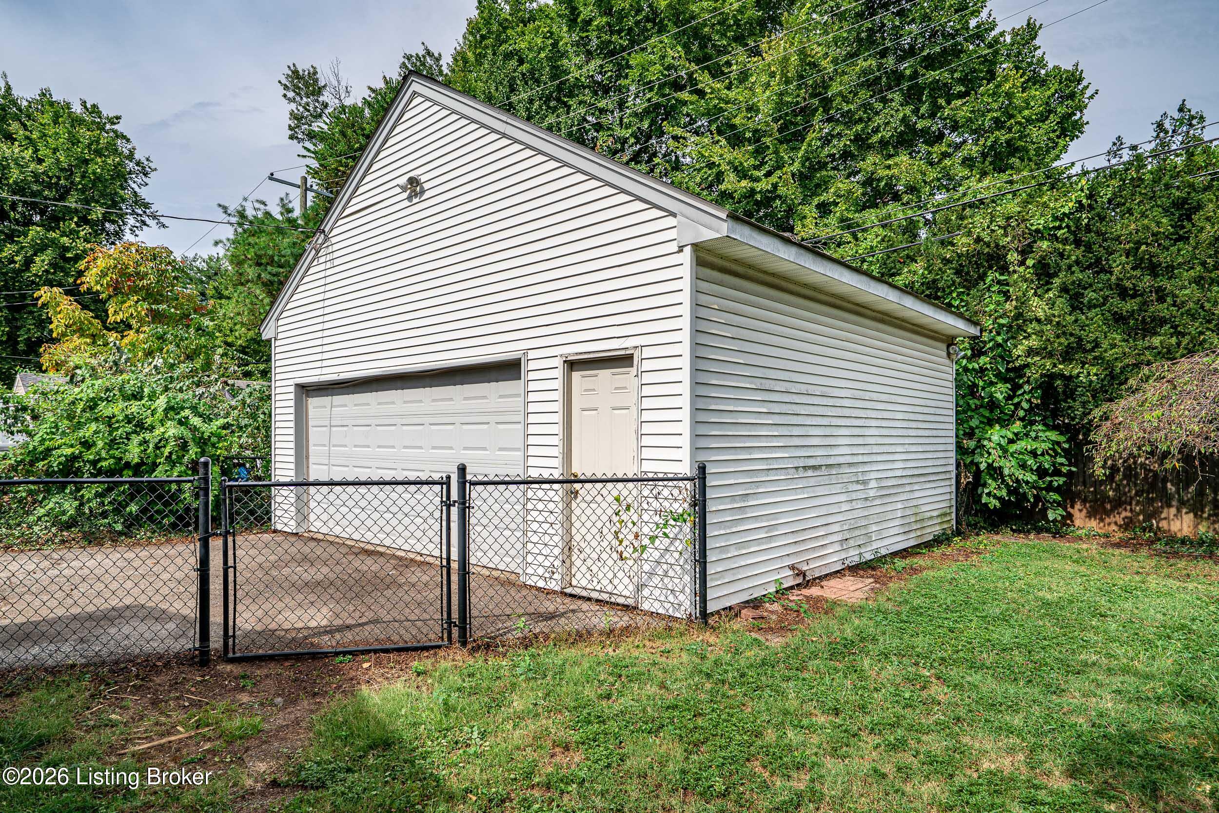 4021 Springhill Rd Property Photo 56