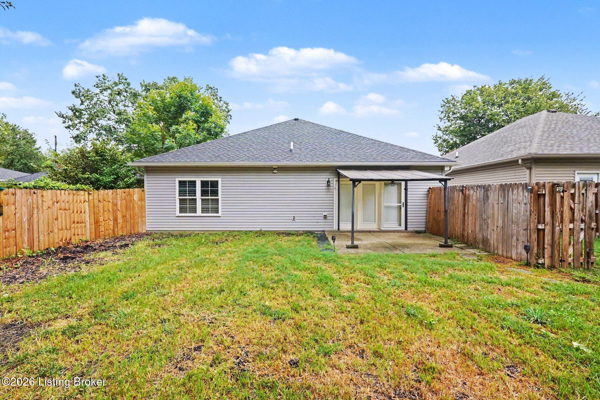 623 Washburn Ave Property Photo 5