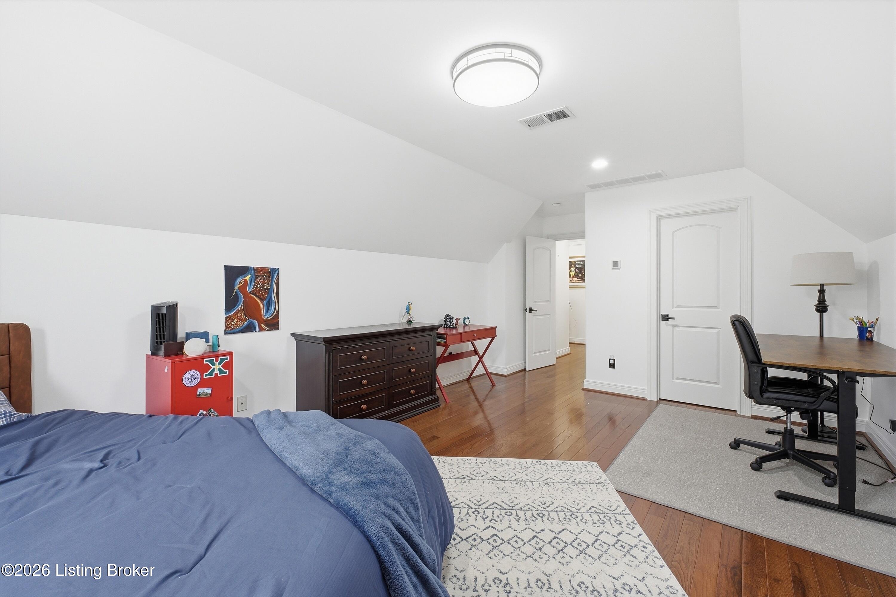 9505 Hayden Creek Ct Property Photo 40