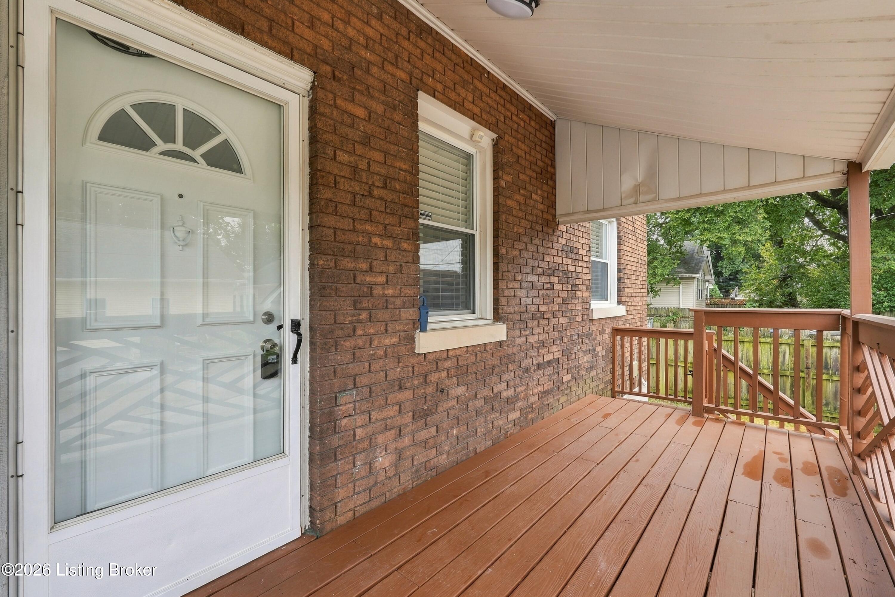 945 Eastern Pkwy Property Photo 8