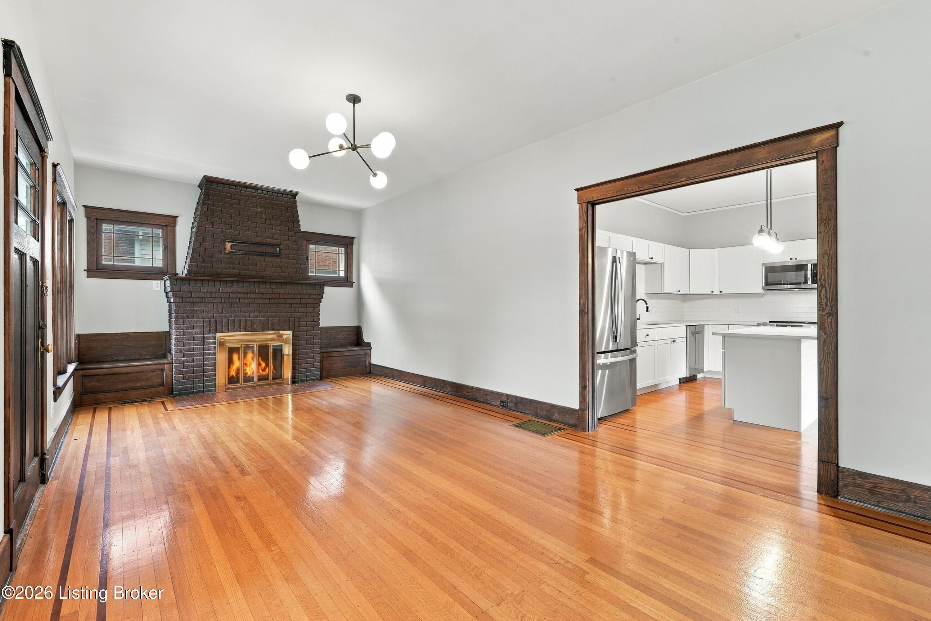 945 Eastern Pkwy Property Photo 20