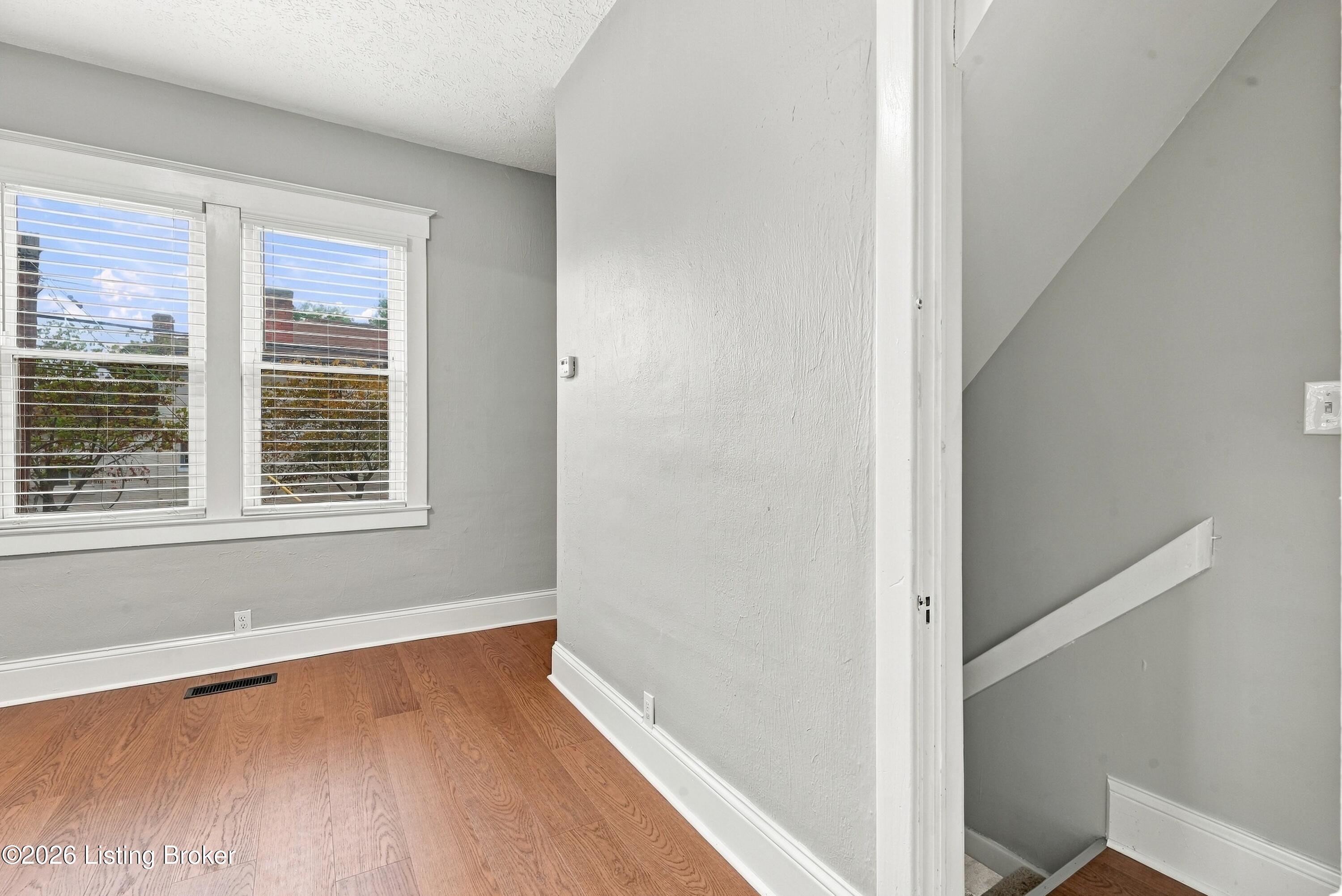 945 Eastern Pkwy Property Photo 30